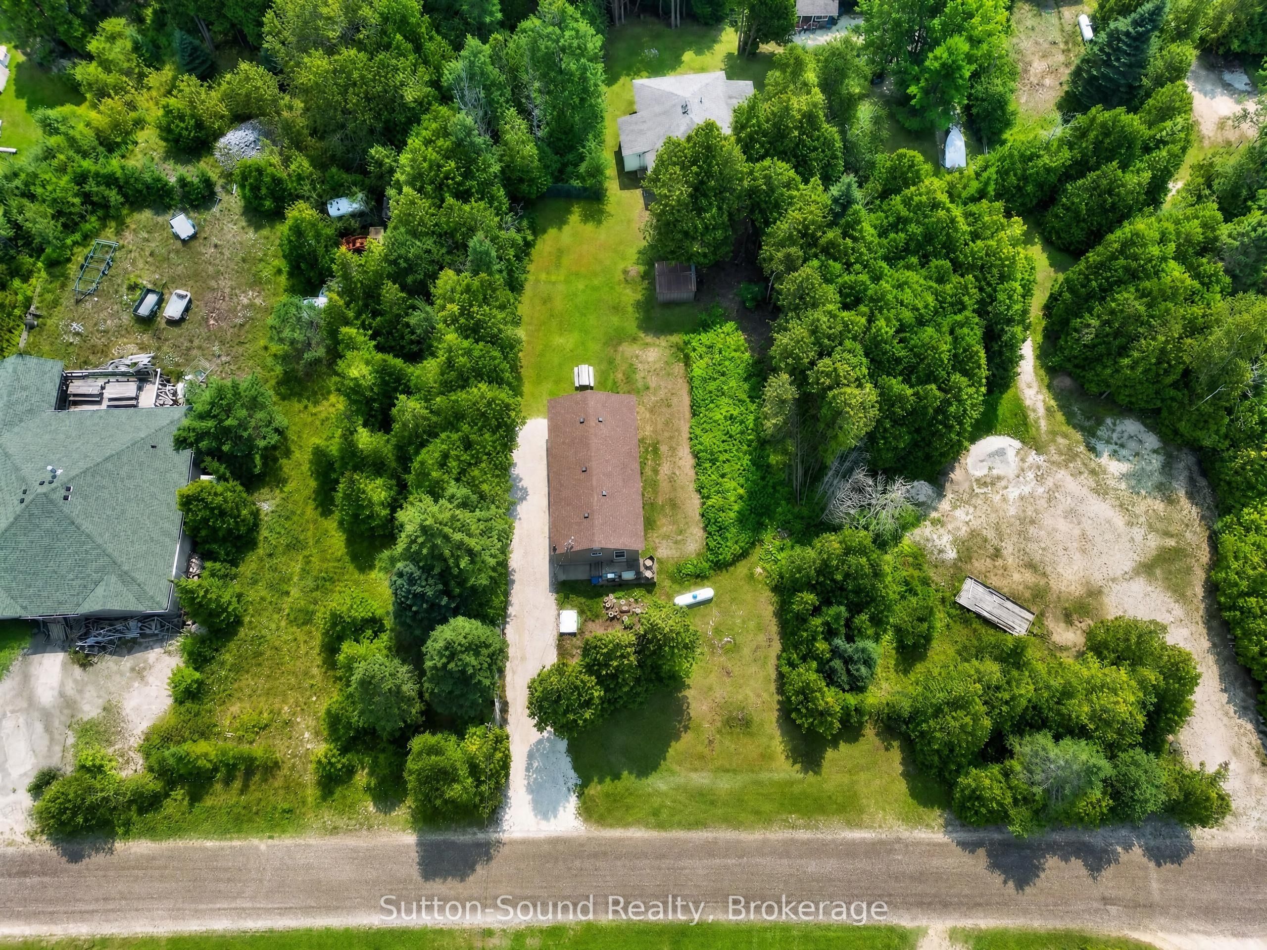 24 Isabella Street, South Bruce Peninsula, ON N0H 2T0 photo 2