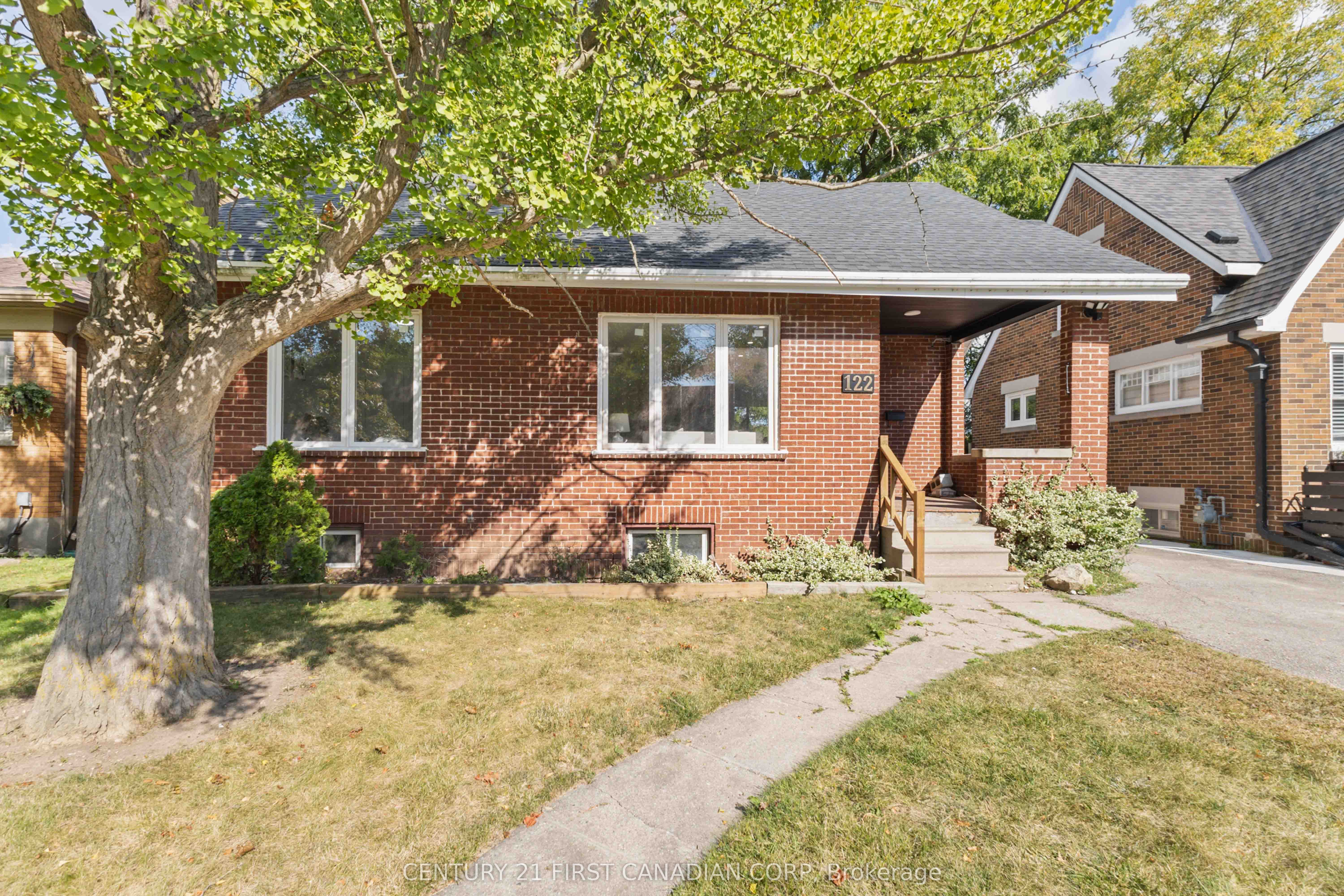 122 Windsor Crescent, London South, ON N6C 1V8 photo 2