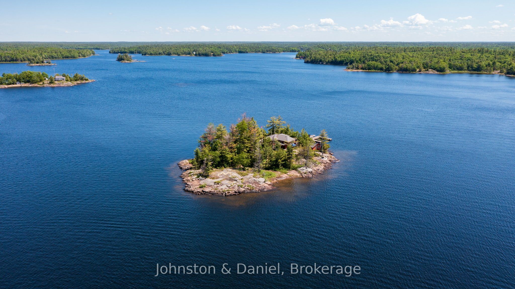 1 B254 Emerald Island, The Archipelago, ON P0C 1H0