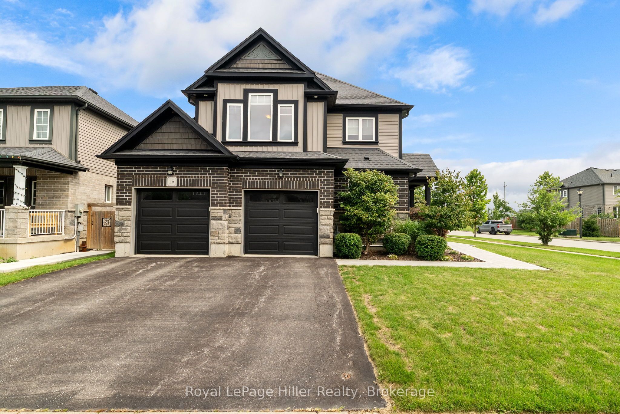 15 Robertson Drive, Stratford, ON N5A 0C8 photo 2