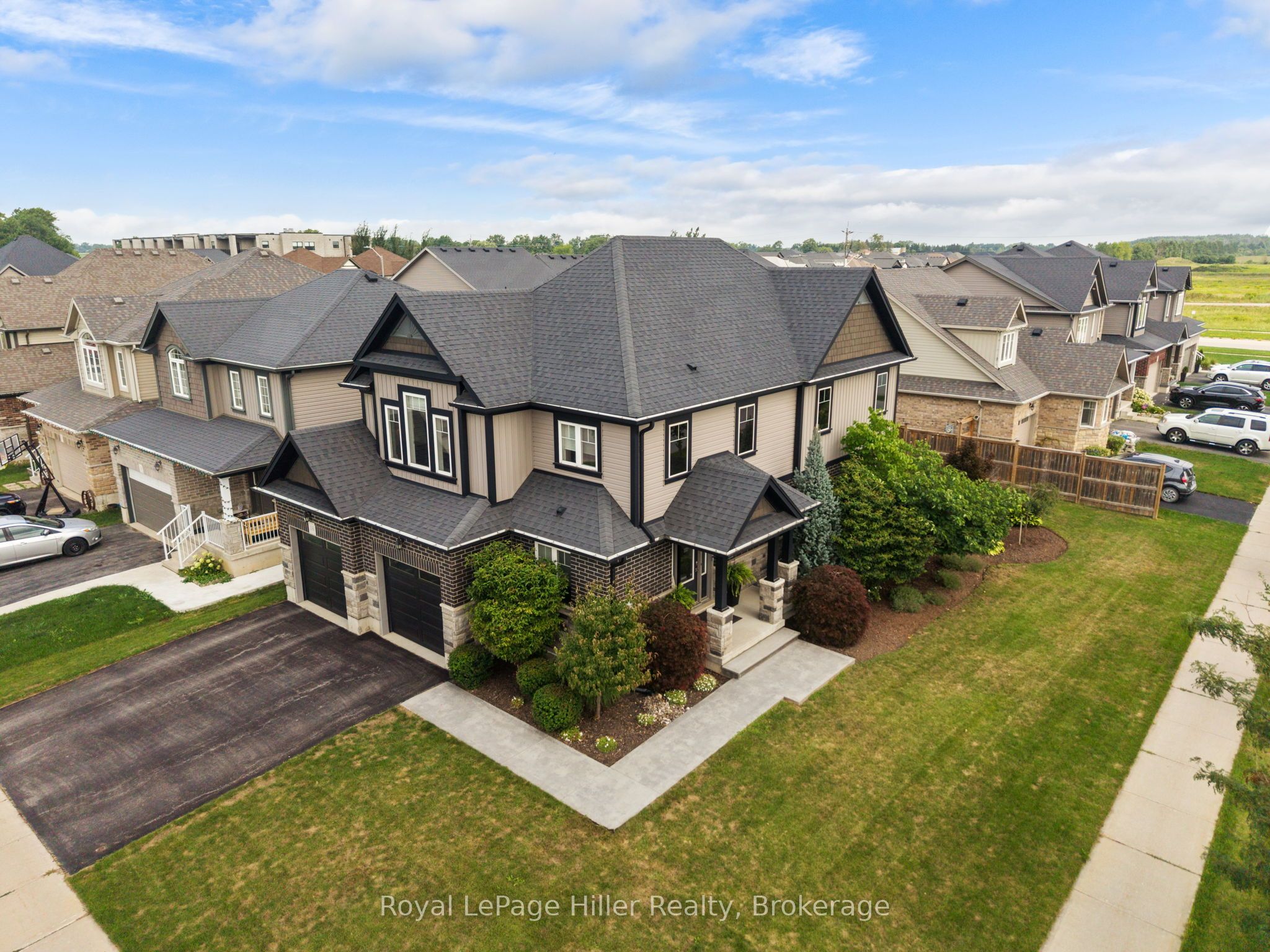 15 Robertson Drive, Stratford, ON N5A 0C8 photo 3