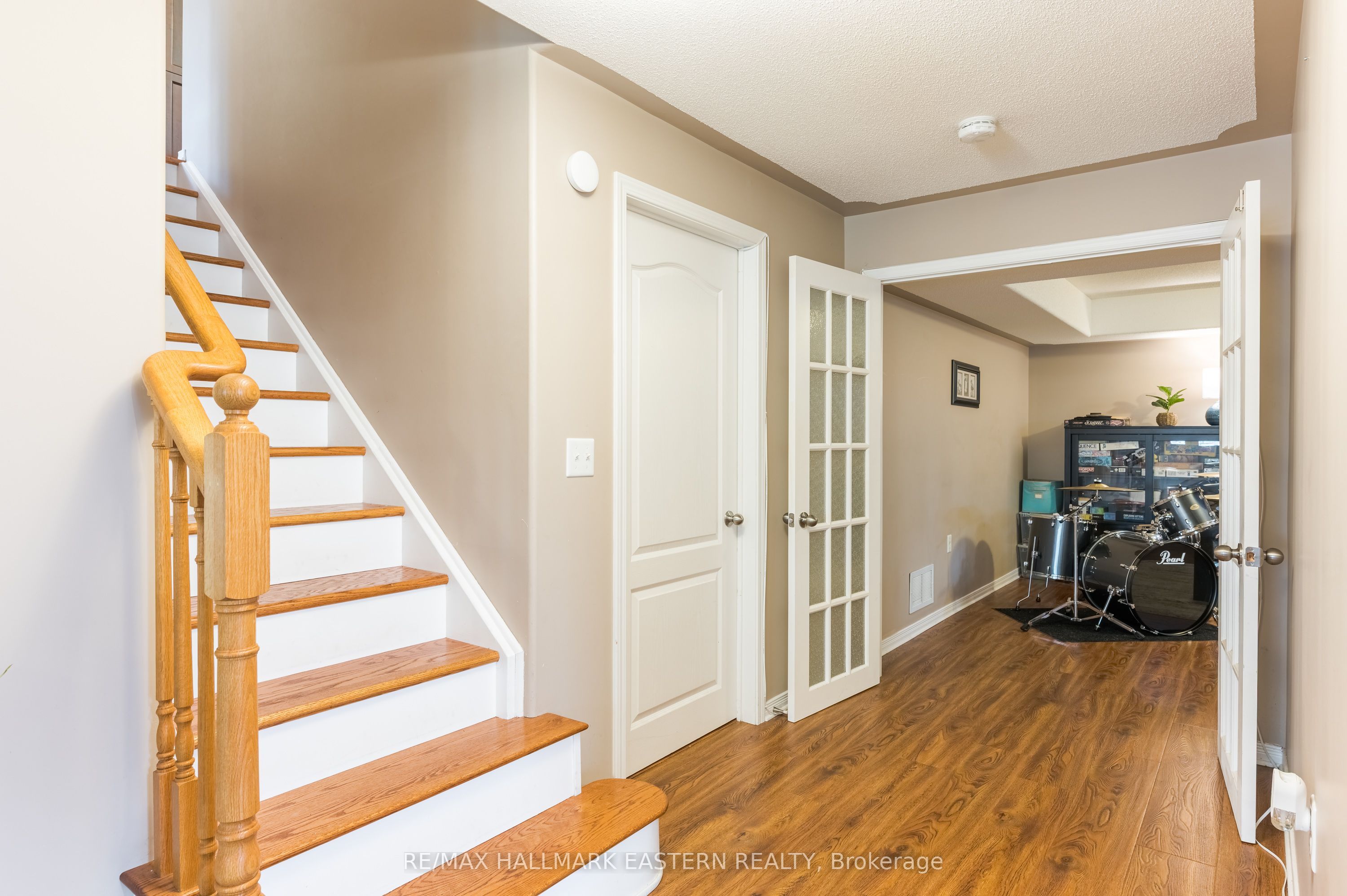 58 Parcells Crescent, Peterborough, ON K9K 2P2 photo 3