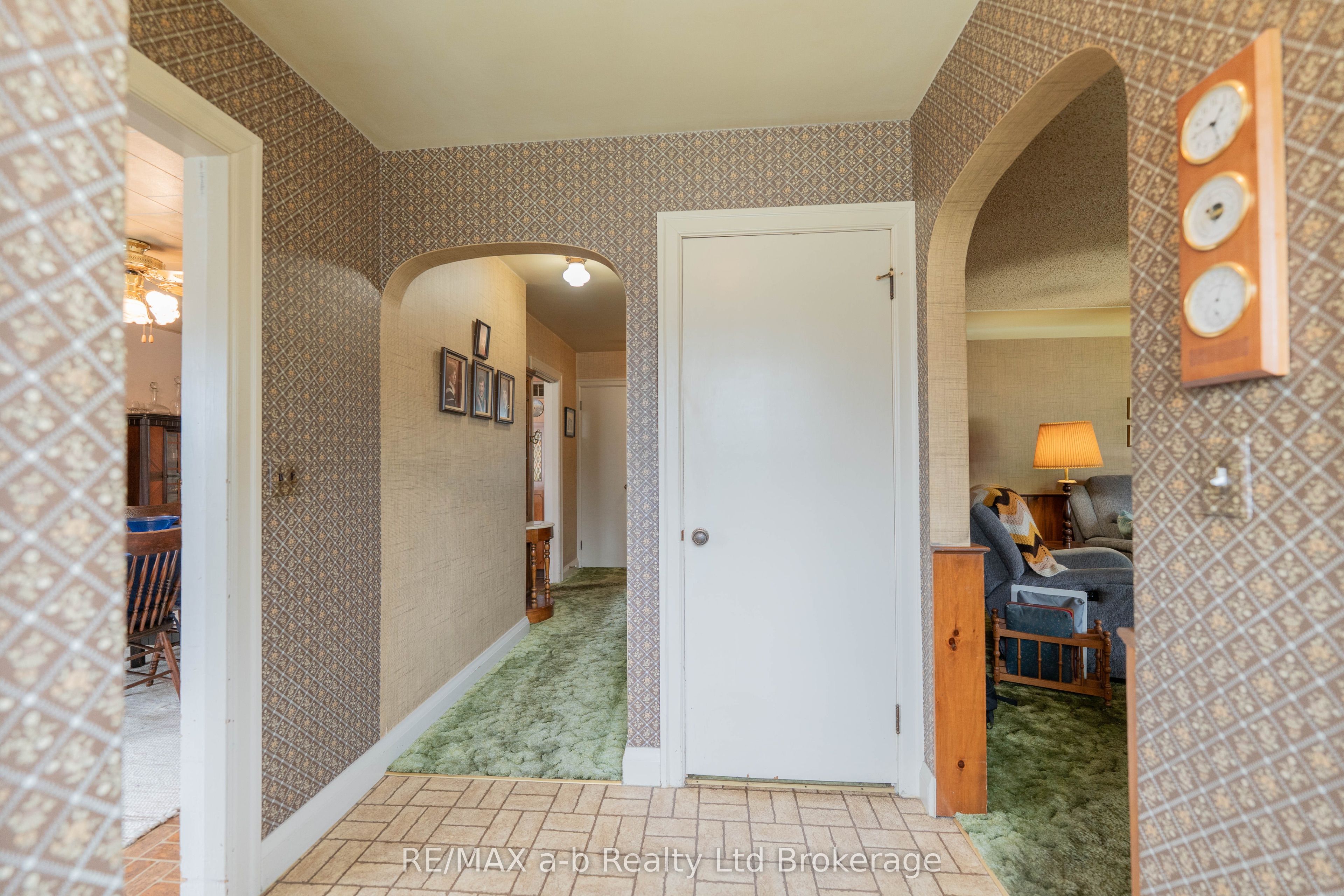 81 Vienna Road, Tillsonburg, ON N4G 3C9 photo 5