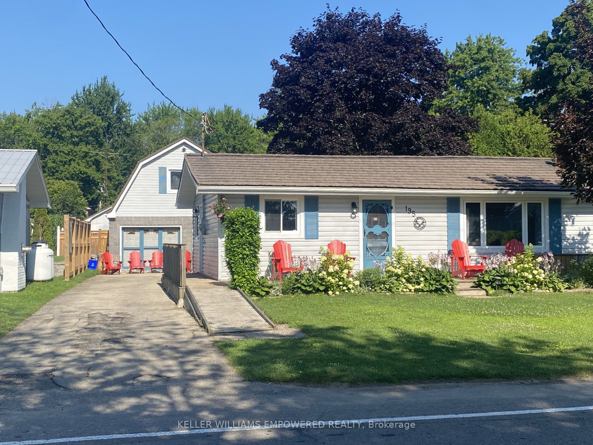 195 Cedar Drive, Norfolk, ON N0E 1T0 photo 2