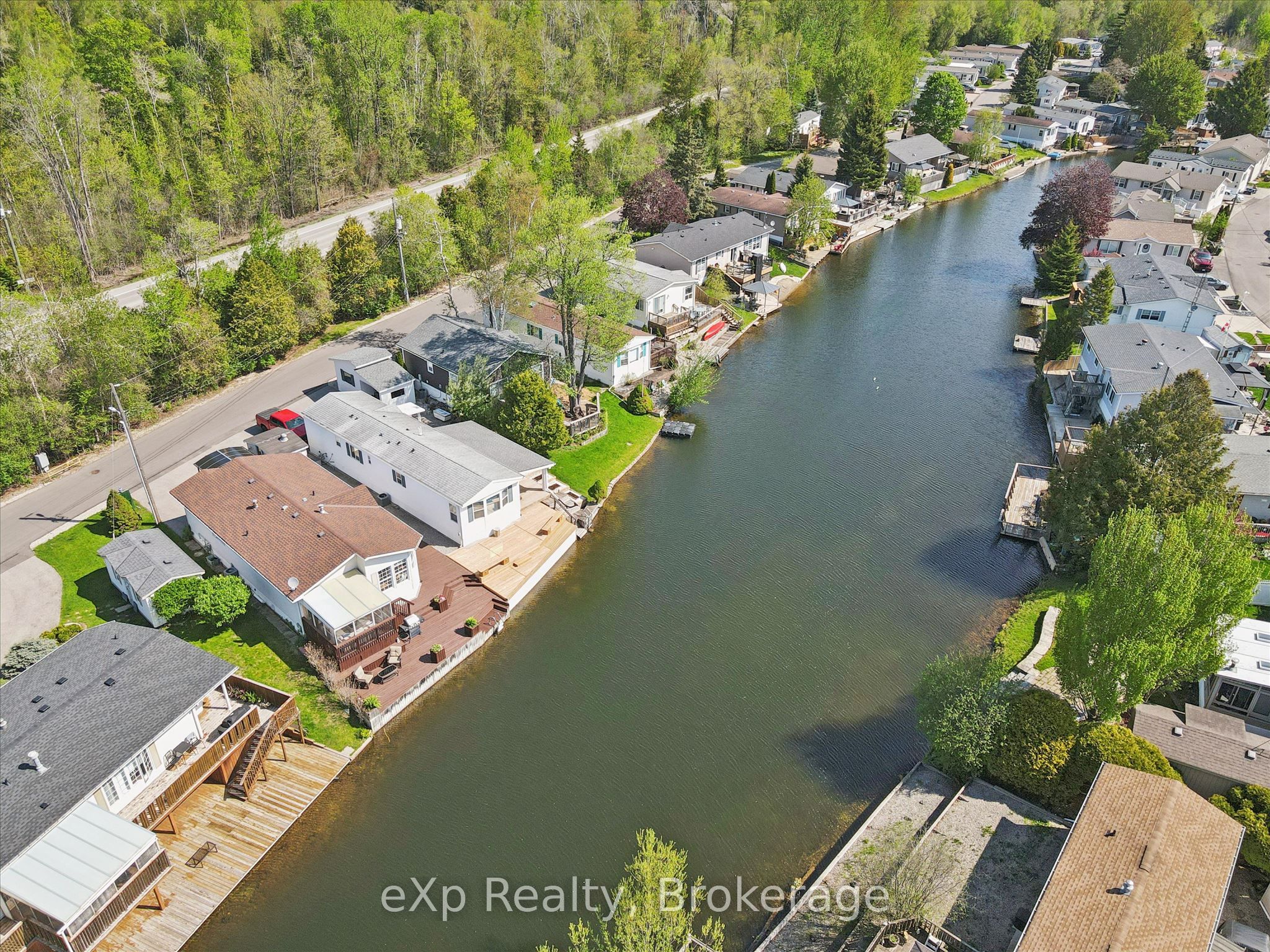 18 Jasper Heights Private, Puslinch, ON N0B 2C0 photo 3