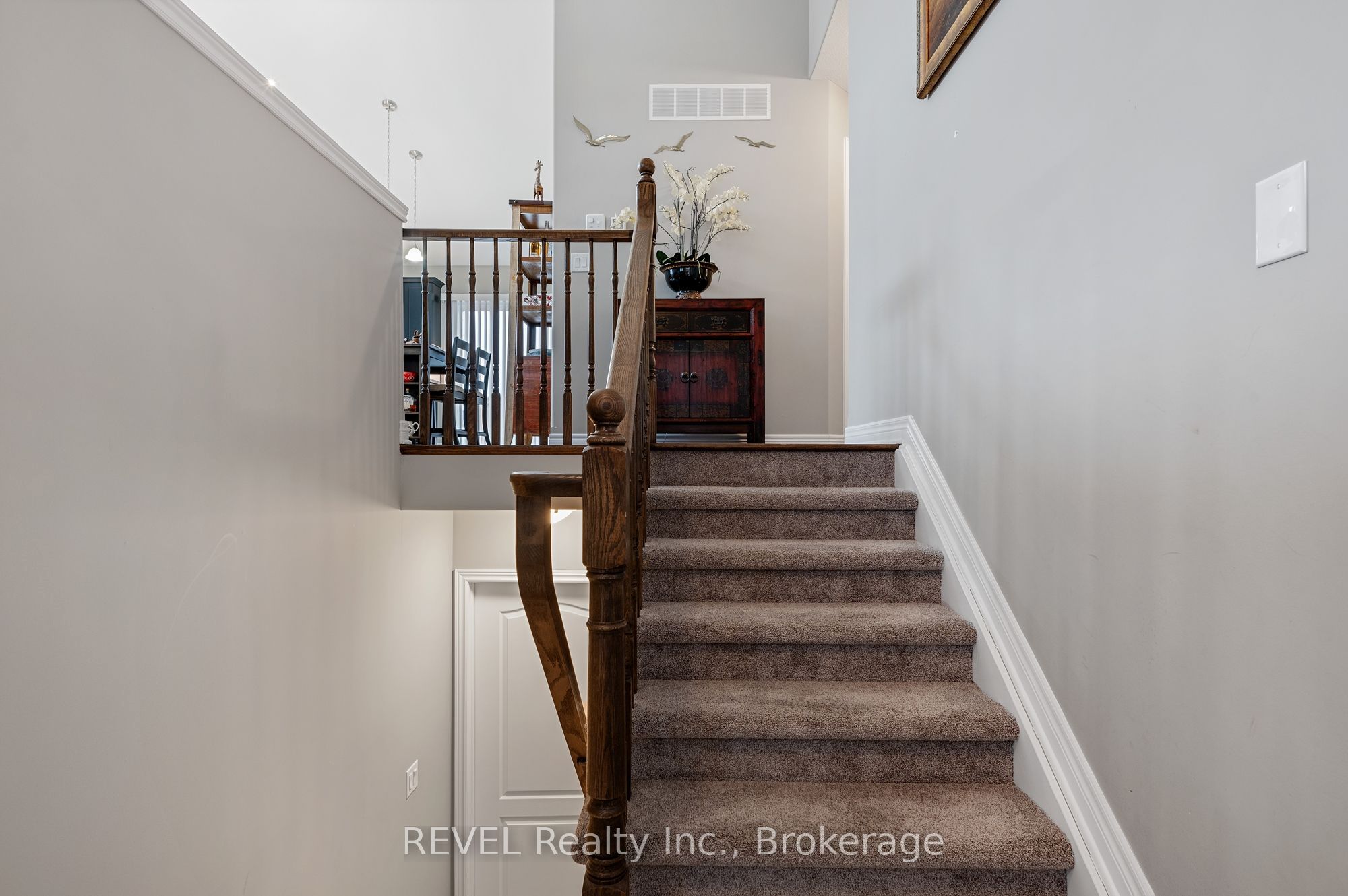 7833 OLDFIELD Road, Niagara Falls, ON L2G 0A8 photo 3
