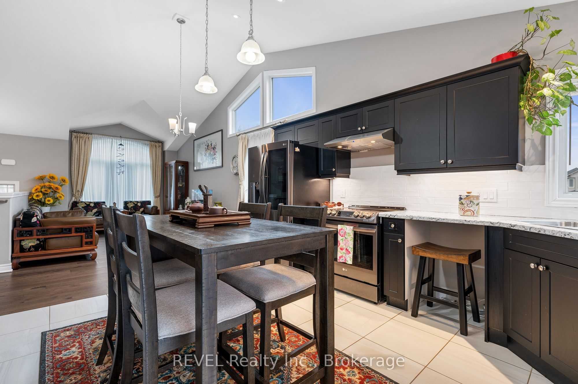 7833 OLDFIELD Road, Niagara Falls, ON L2G 0A8 photo 4