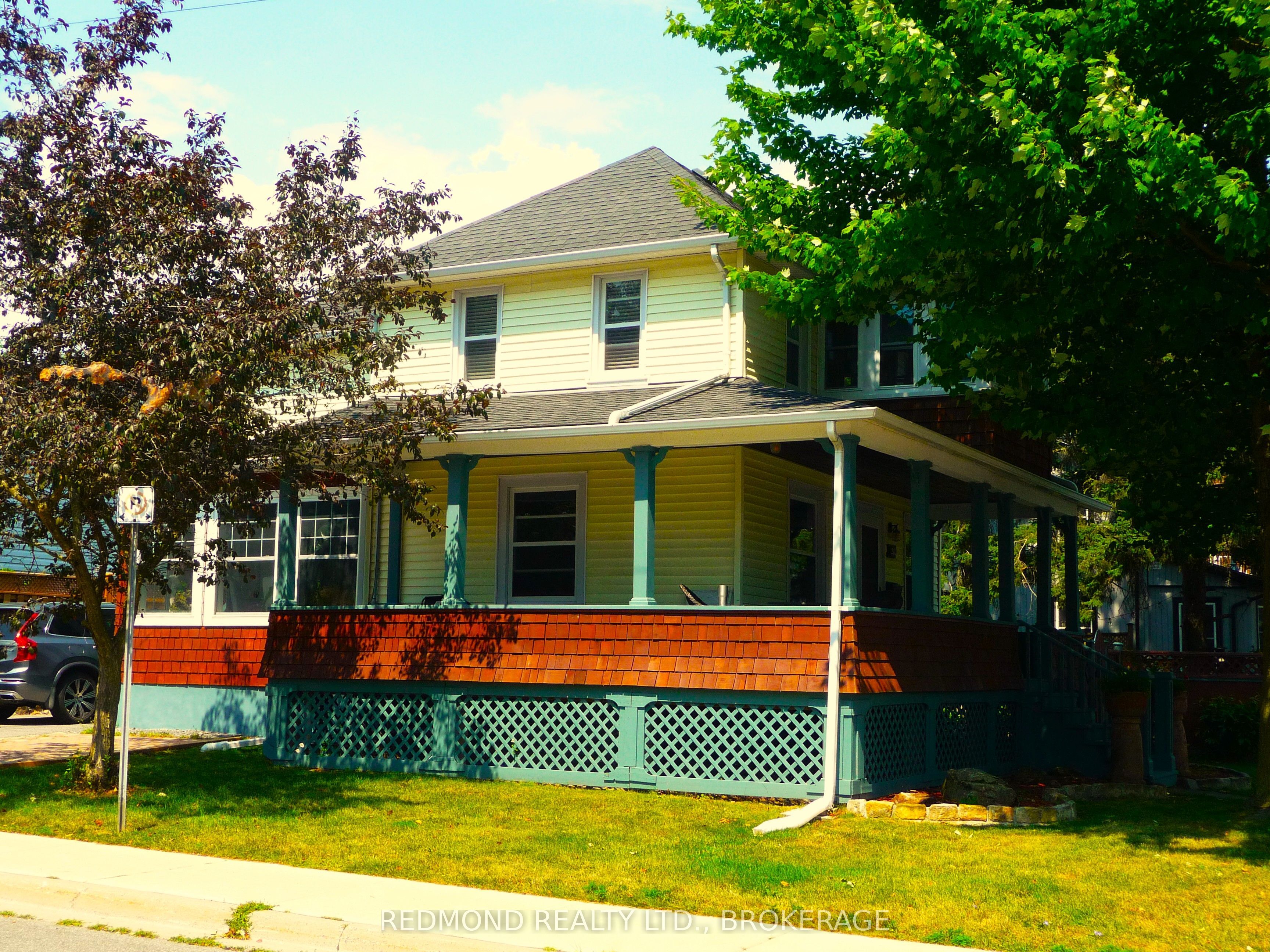 200 South Street S, Gananoque, ON K7G 1A3 photo 2