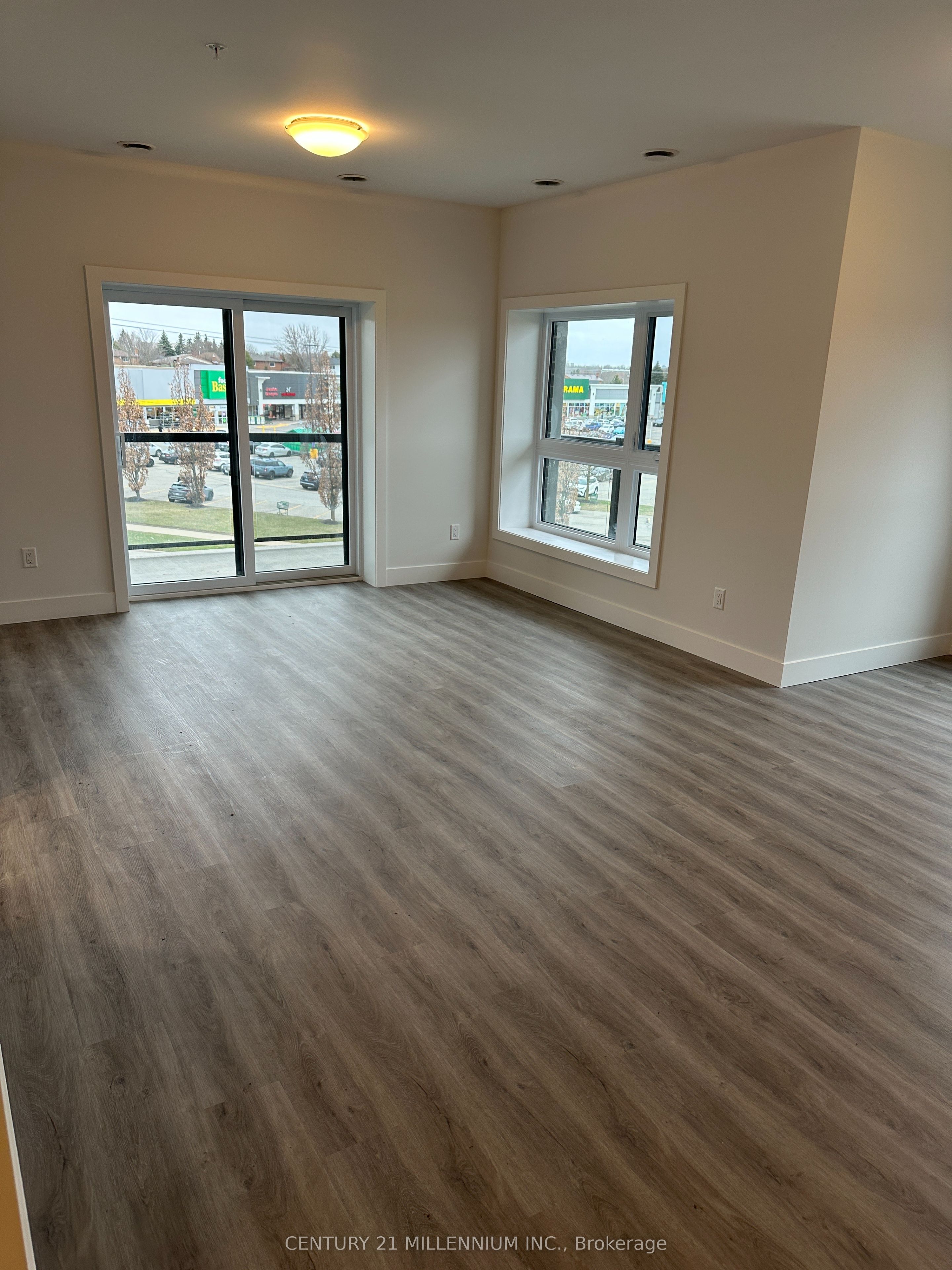 1000 Lackner Boulevard 304, Kitchener, ON N2A 0L3 photo 3