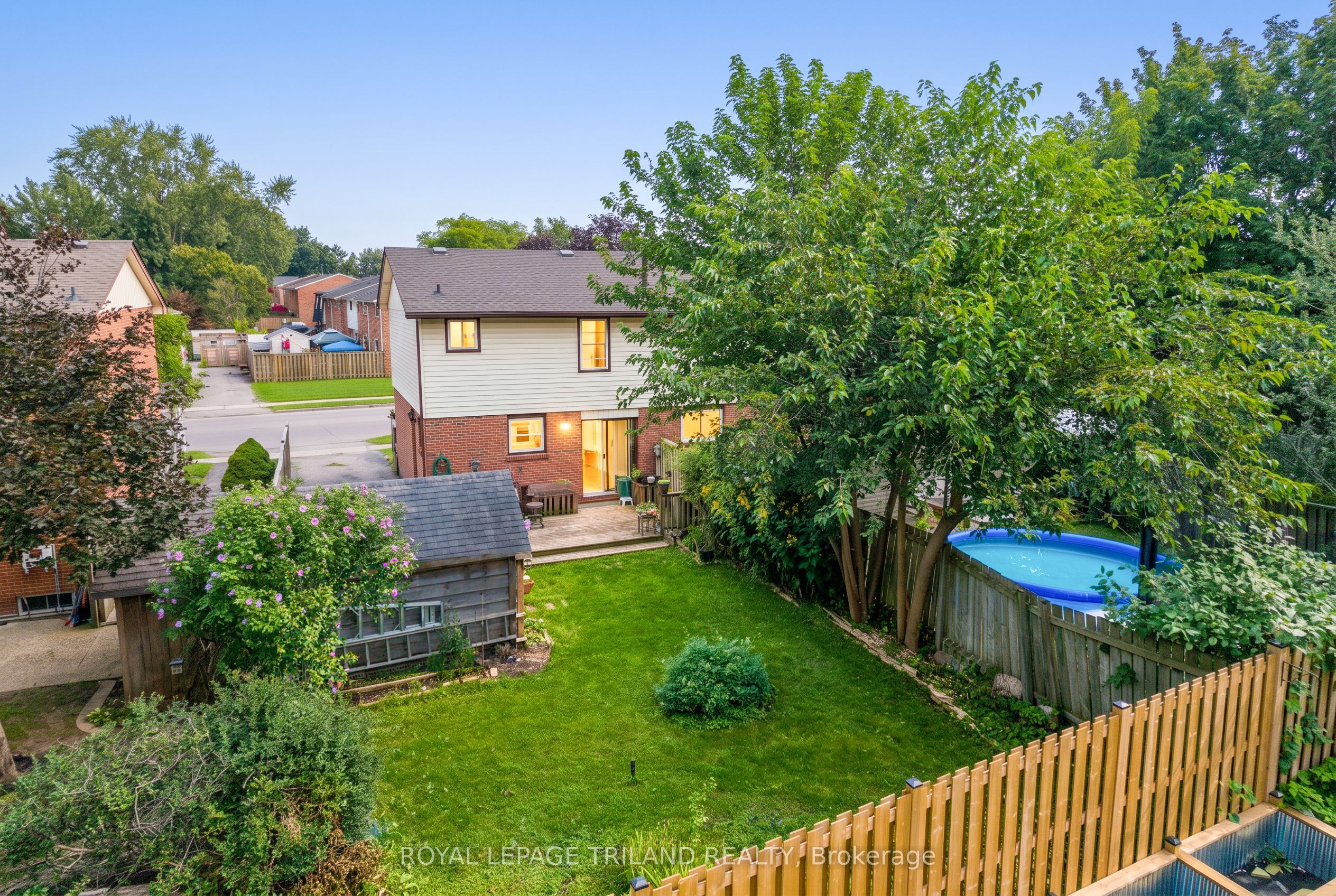 220 ADMIRAL Drive, London East, ON N5V 1H8 photo 2
