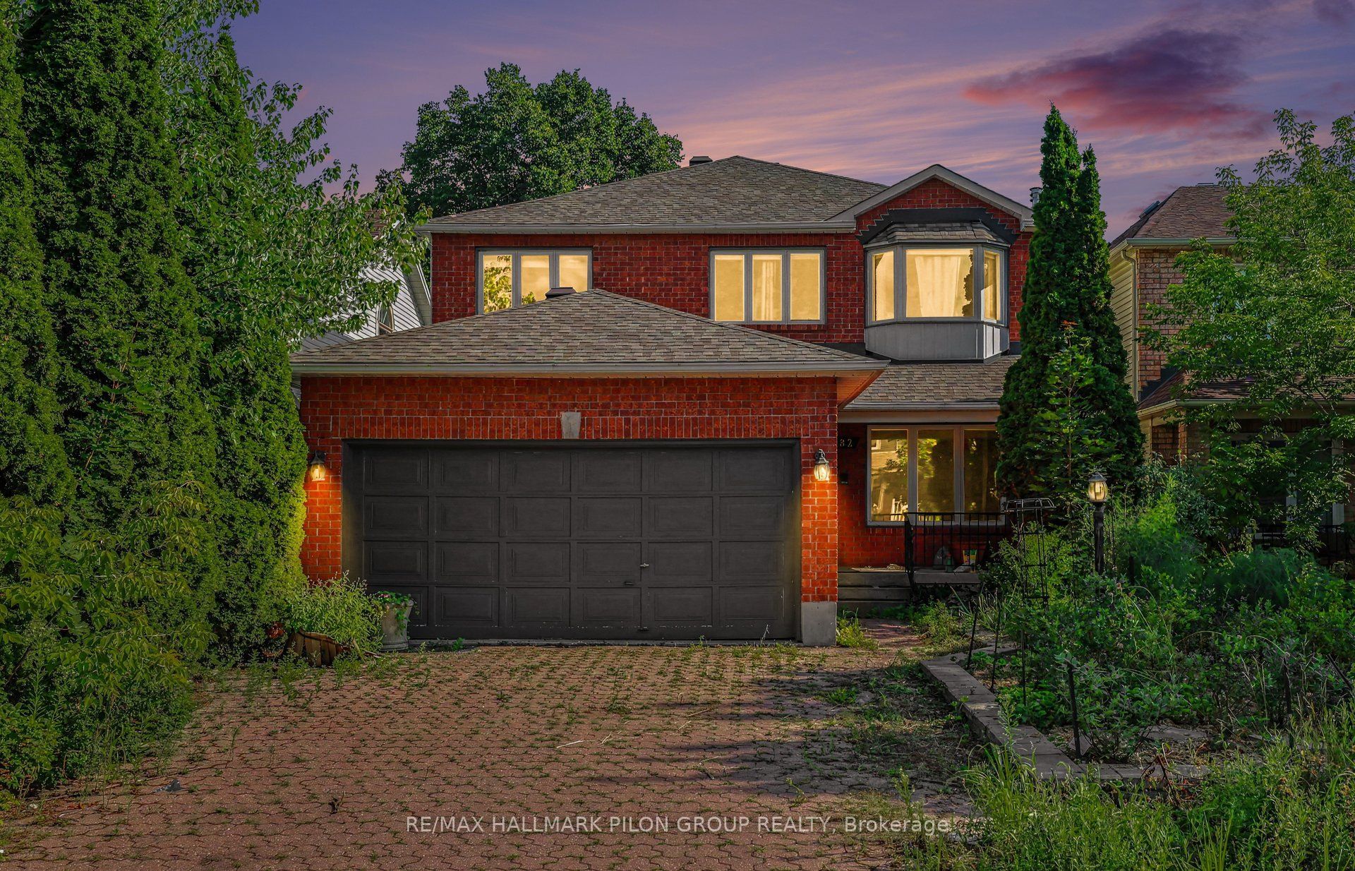182 Twyford Street, Hunt Club - Windsor Park Village and Area, ON K1V 0V8 photo 2