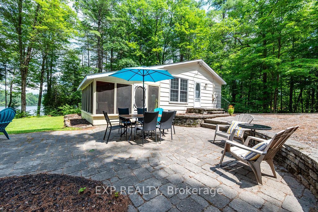 715 Long Point Way, Greater Madawaska, ON K7V 3Z9