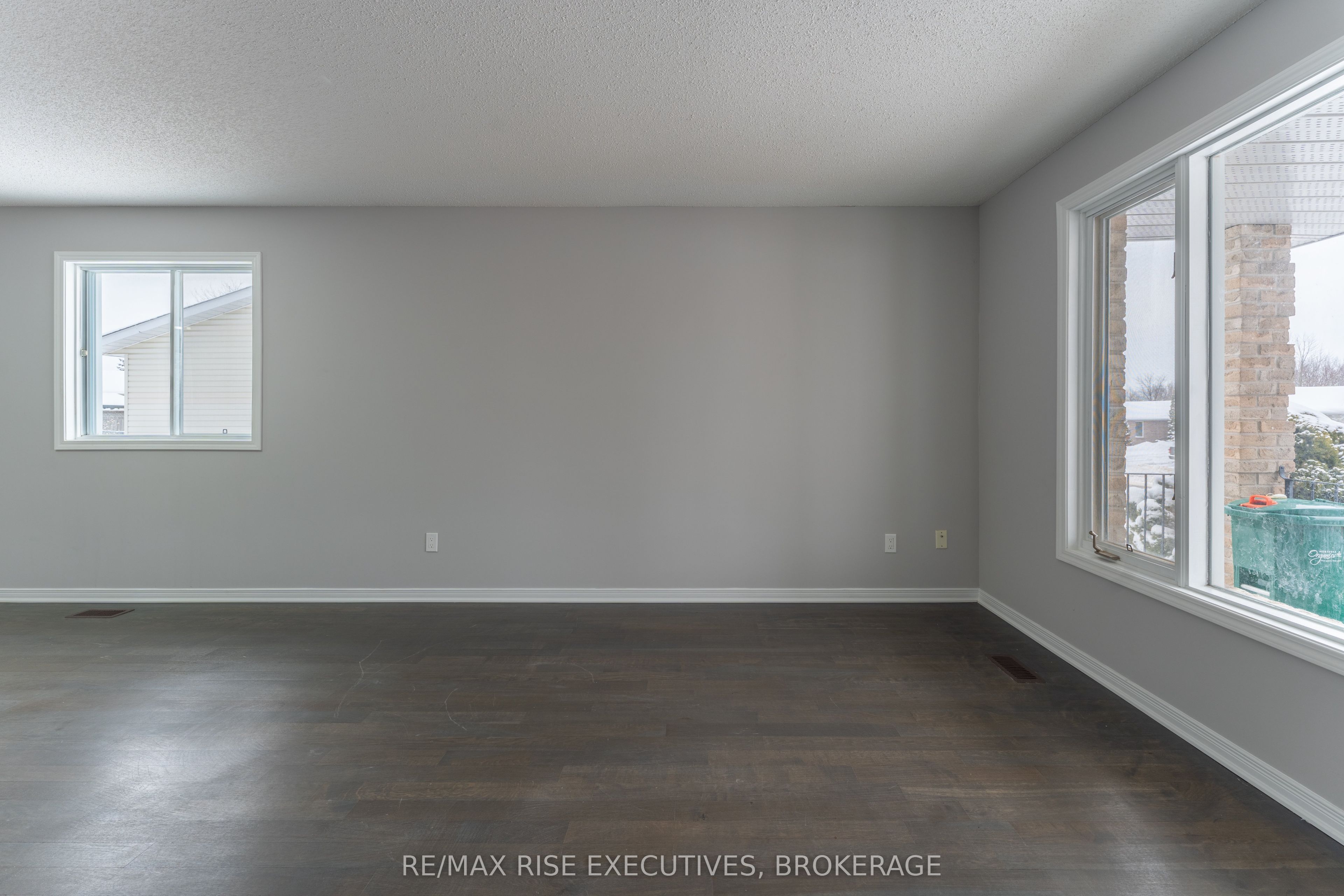 312 Waterloo Drive 1, Kingston, ON K7M 8P3 photo 4