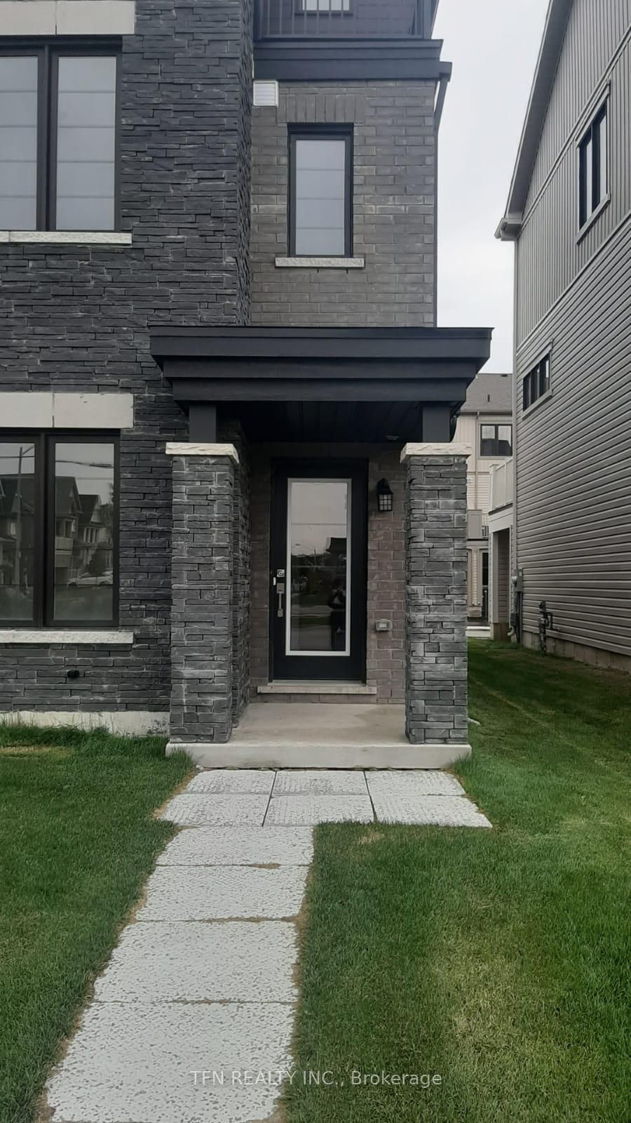 215 Melody Lane, Thorold, ON L3B 0L2