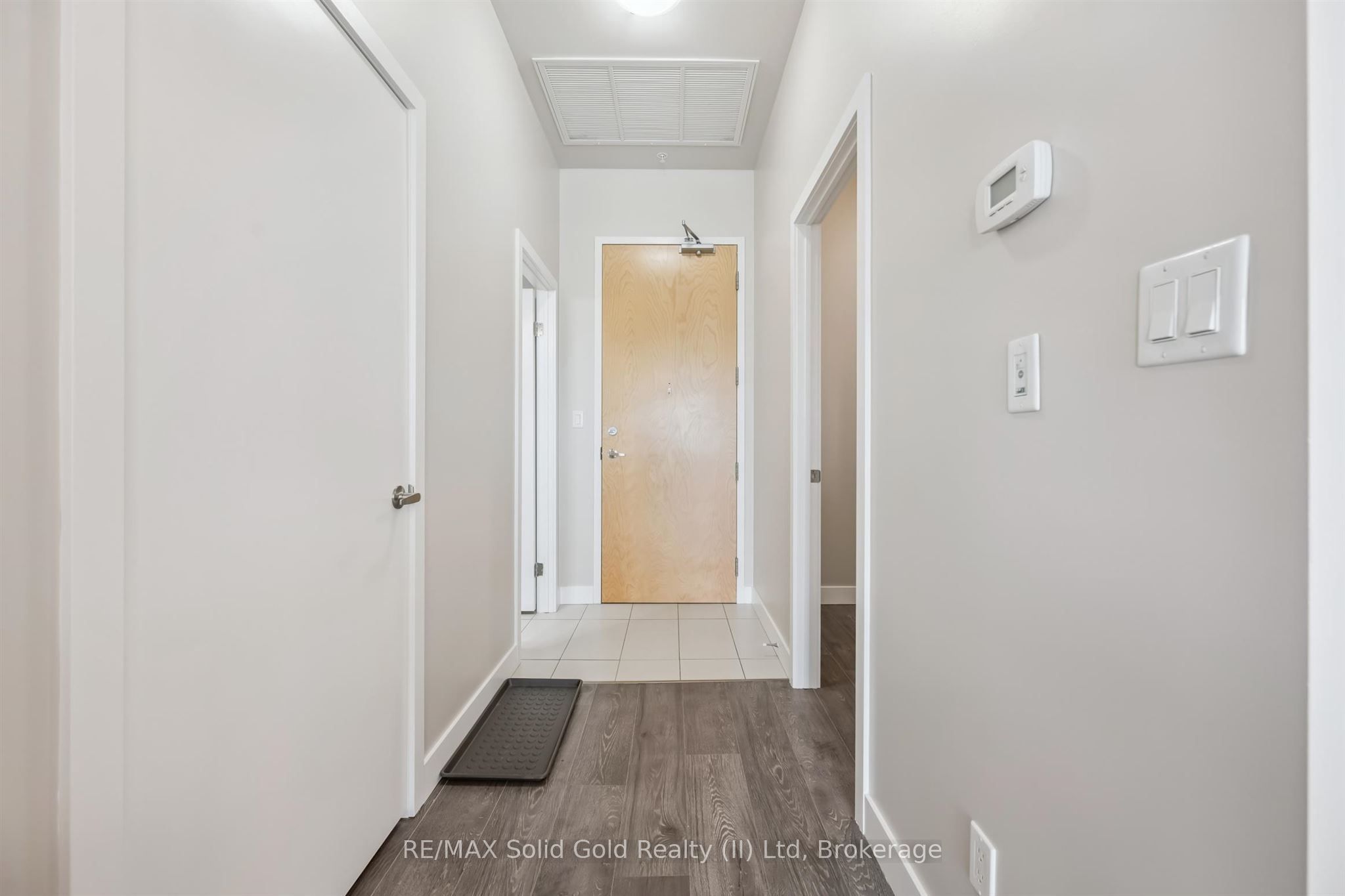 1 Victoria Street S 1807, Kitchener, ON N2G 0B5 photo 5