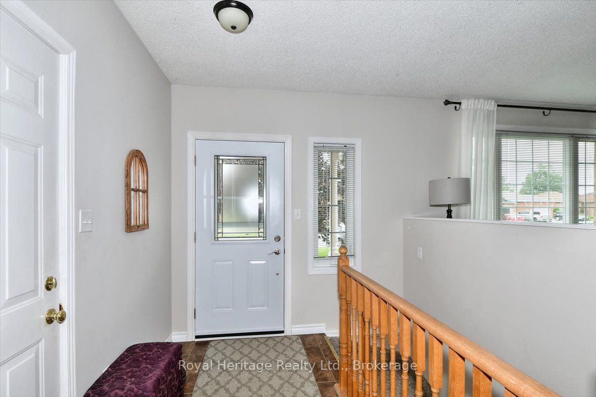 3058 Westridge Boulevard, Peterborough, ON K9K 2K5 photo 5
