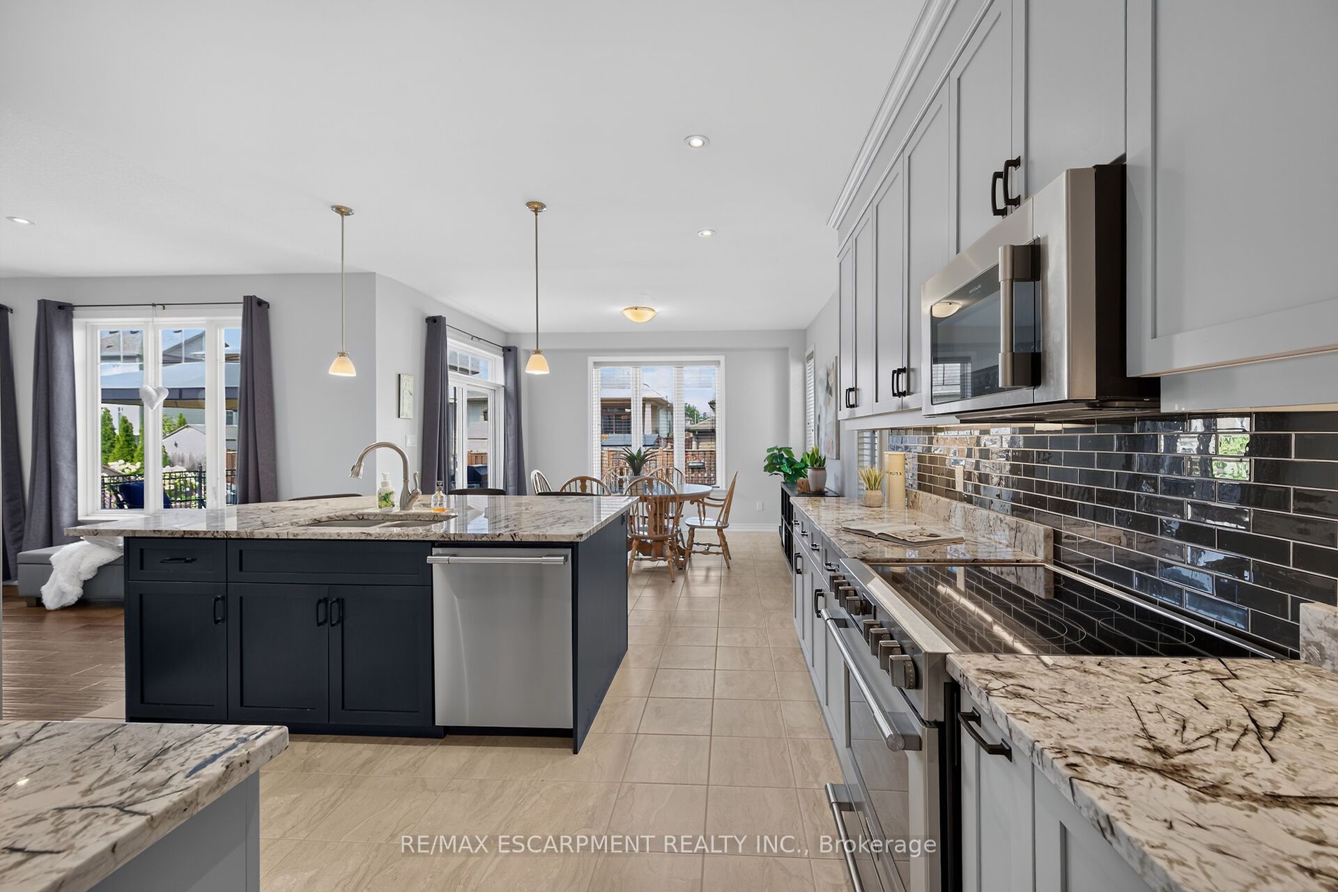 100 ANASTASIA Boulevard, West Lincoln, ON L0R 2A0 photo 4