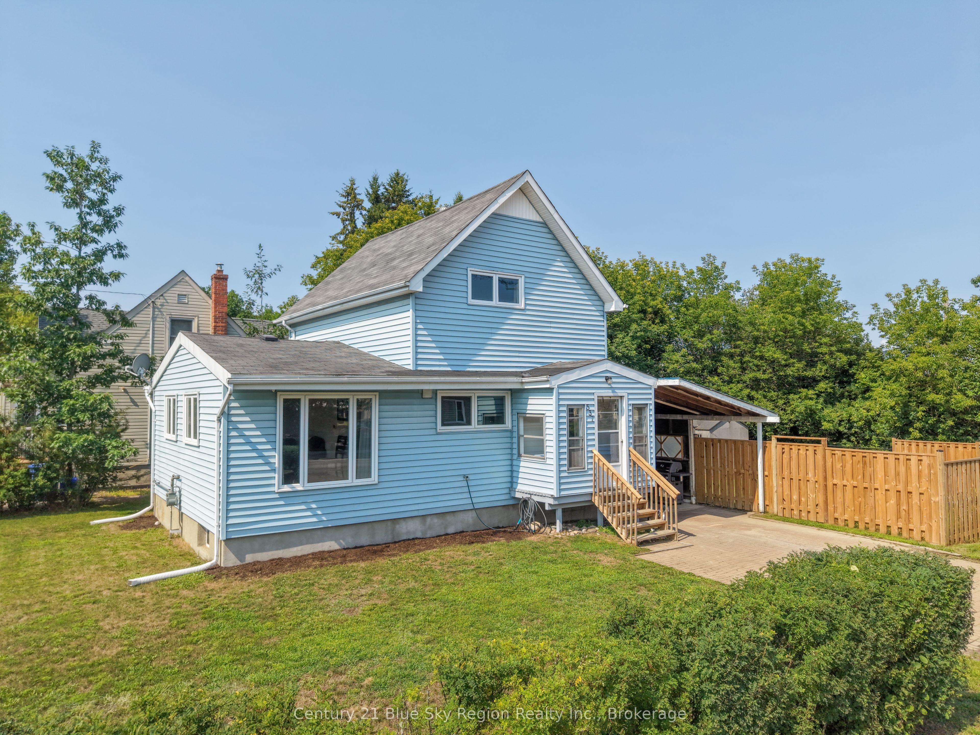 537 Laurier Avenue, North Bay, ON P1B 1T8 photo 3
