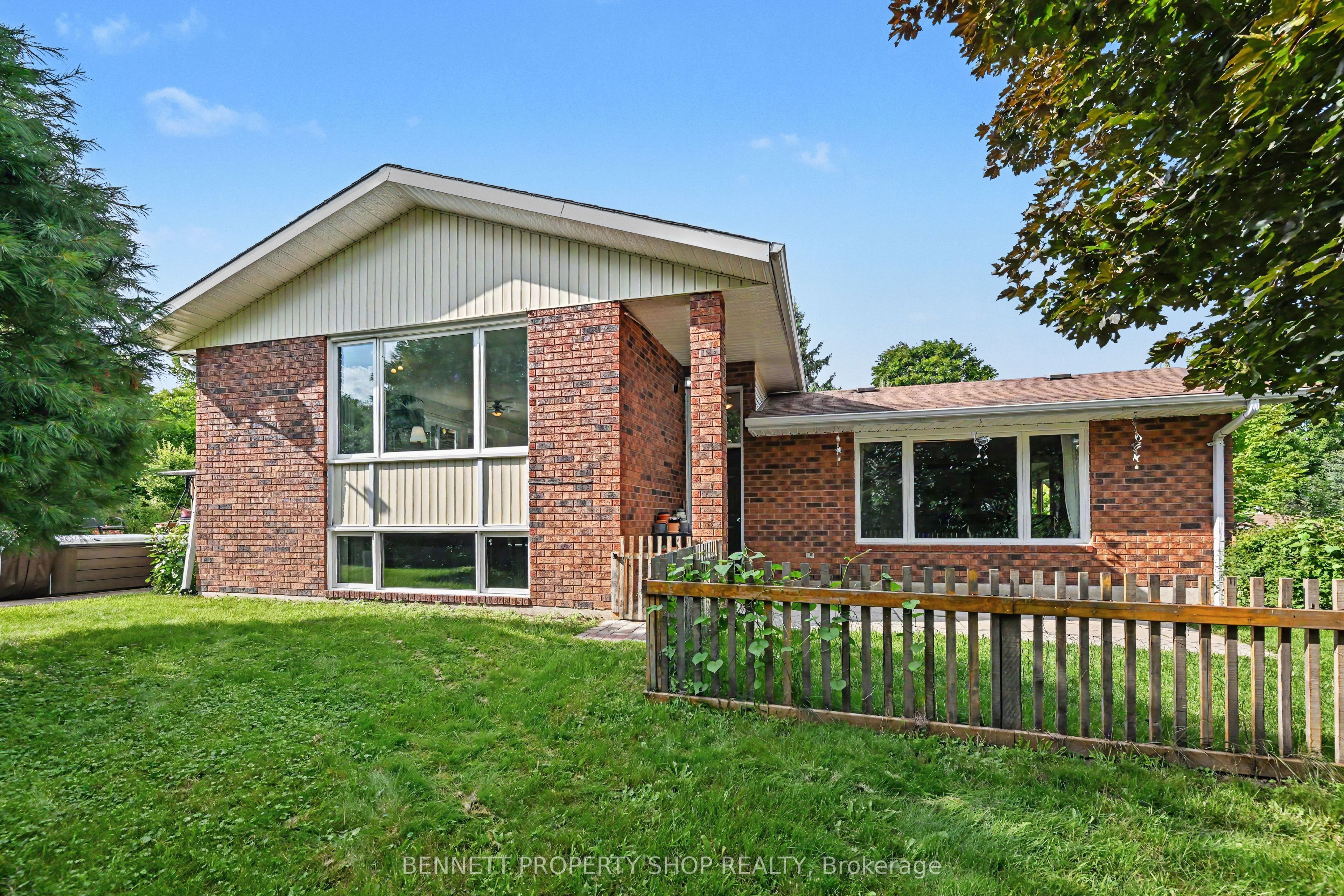 500 Maloney Road, Renfrew, ON K7V 3Z8