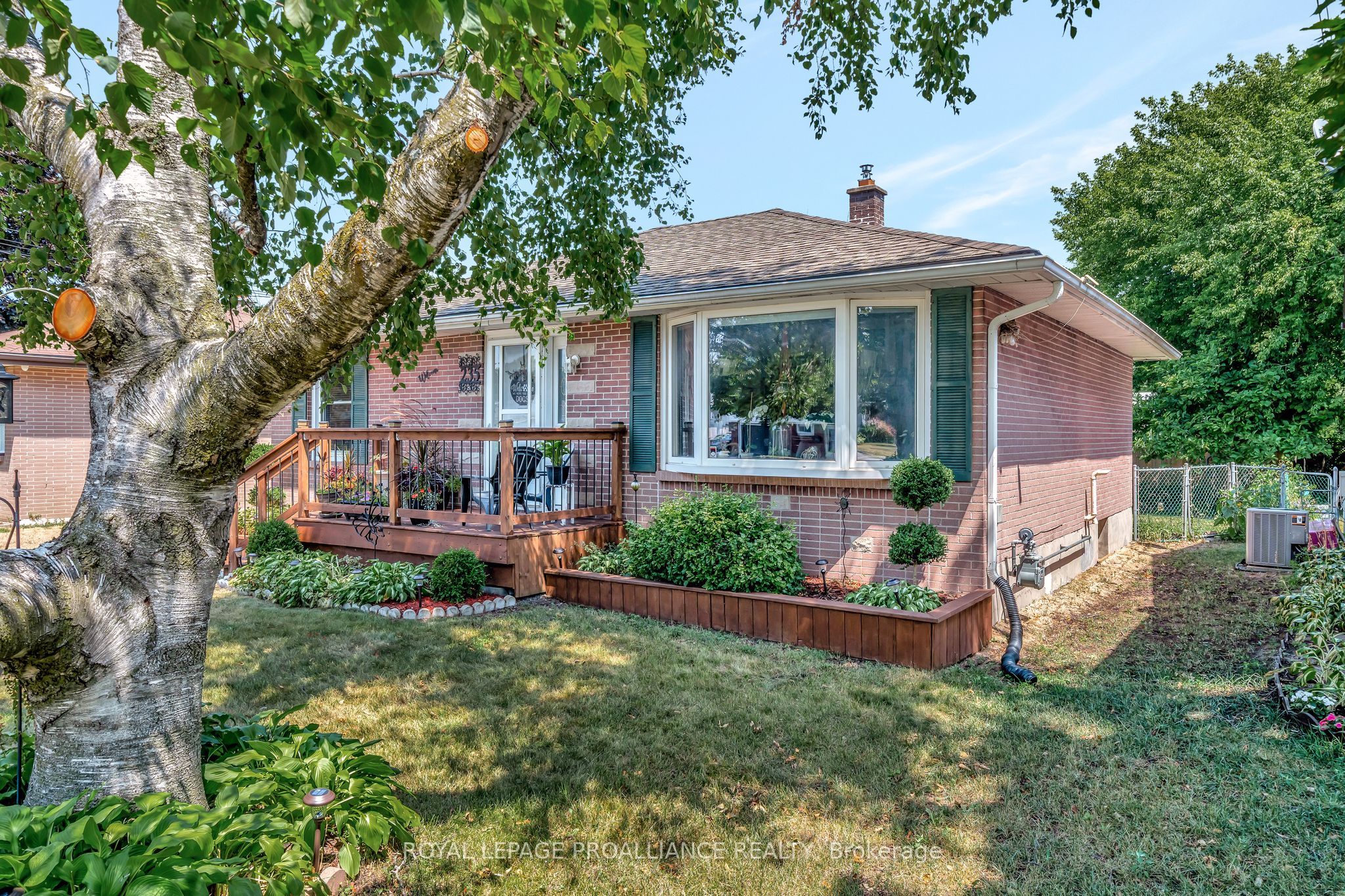 235 FARLEY Avenue, Belleville, ON K8N 4L7 photo 4