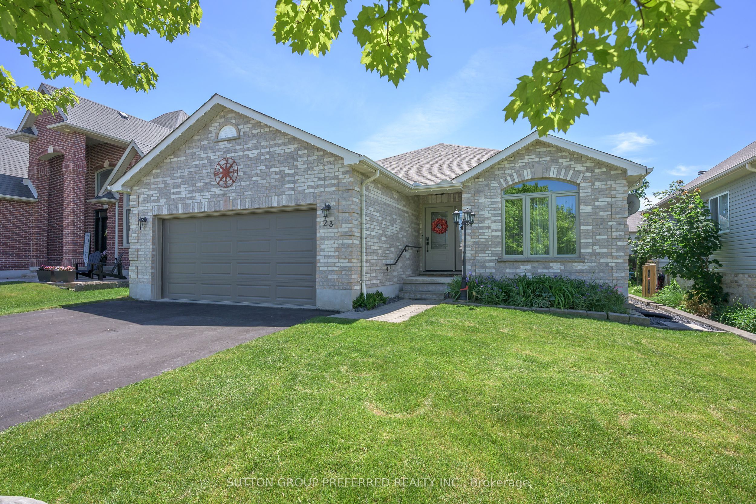 23 Wood Lily Lane, Middlesex Centre, ON N0M 2A0 photo 2