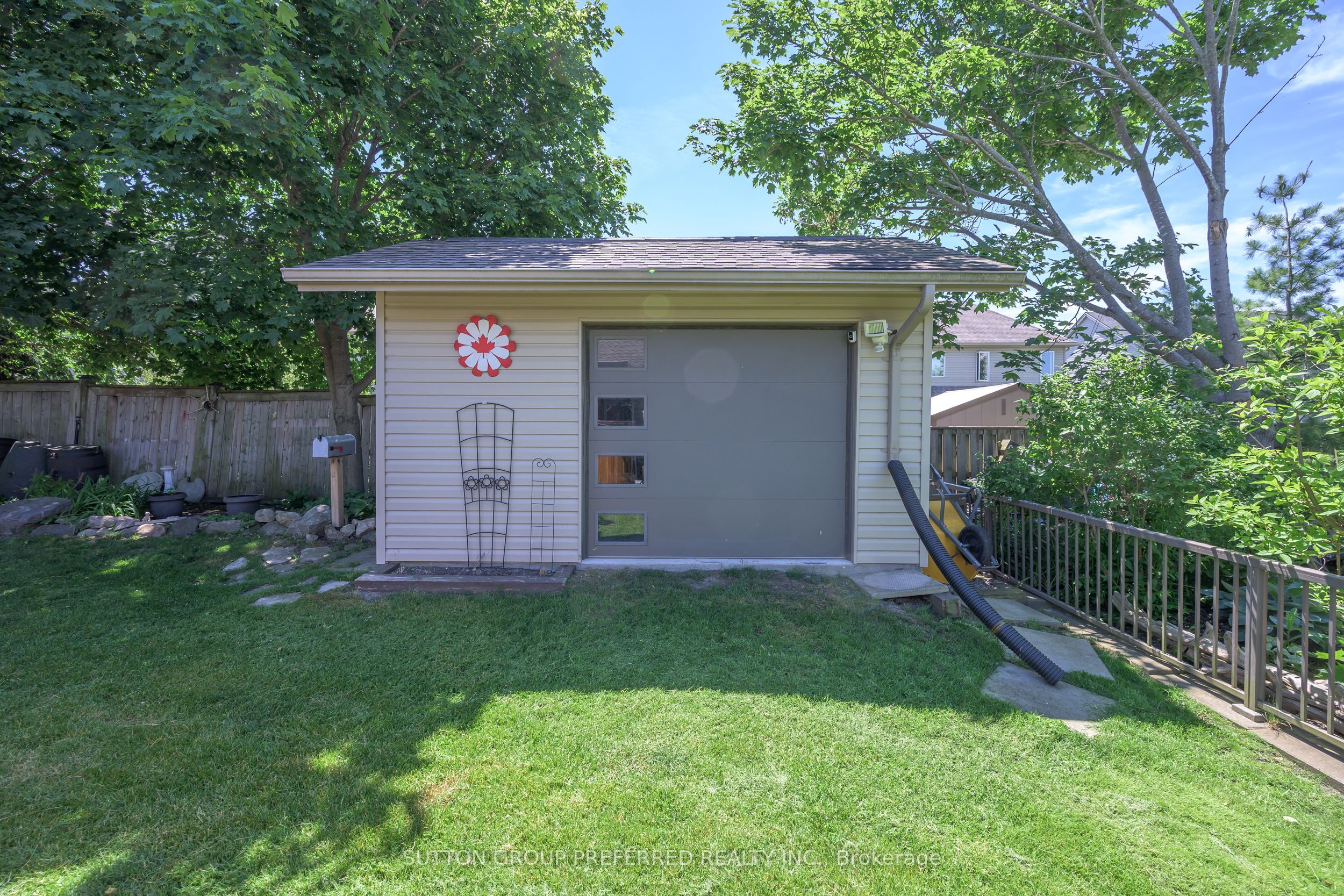 23 Wood Lily Lane, Middlesex Centre, ON N0M 2A0 photo 4