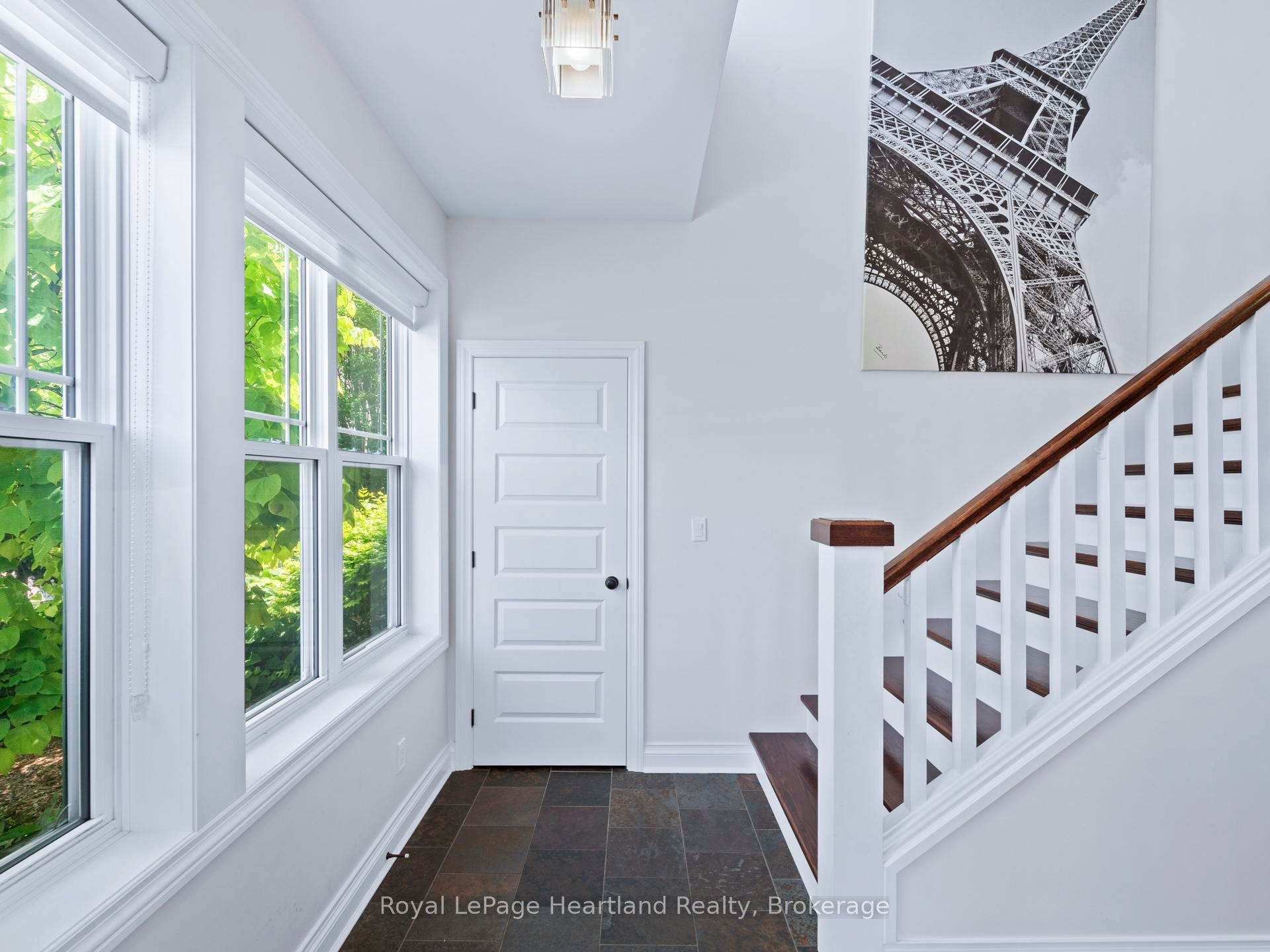 24 THIMBLEWEED Drive, Bluewater, ON N0M 1G0 photo 5