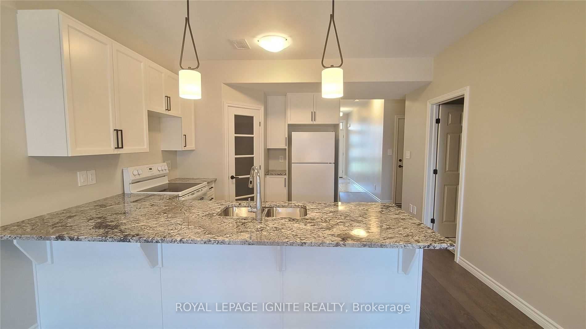 98 Athabaska Drive, Belleville, ON K8N 0T2 photo 3