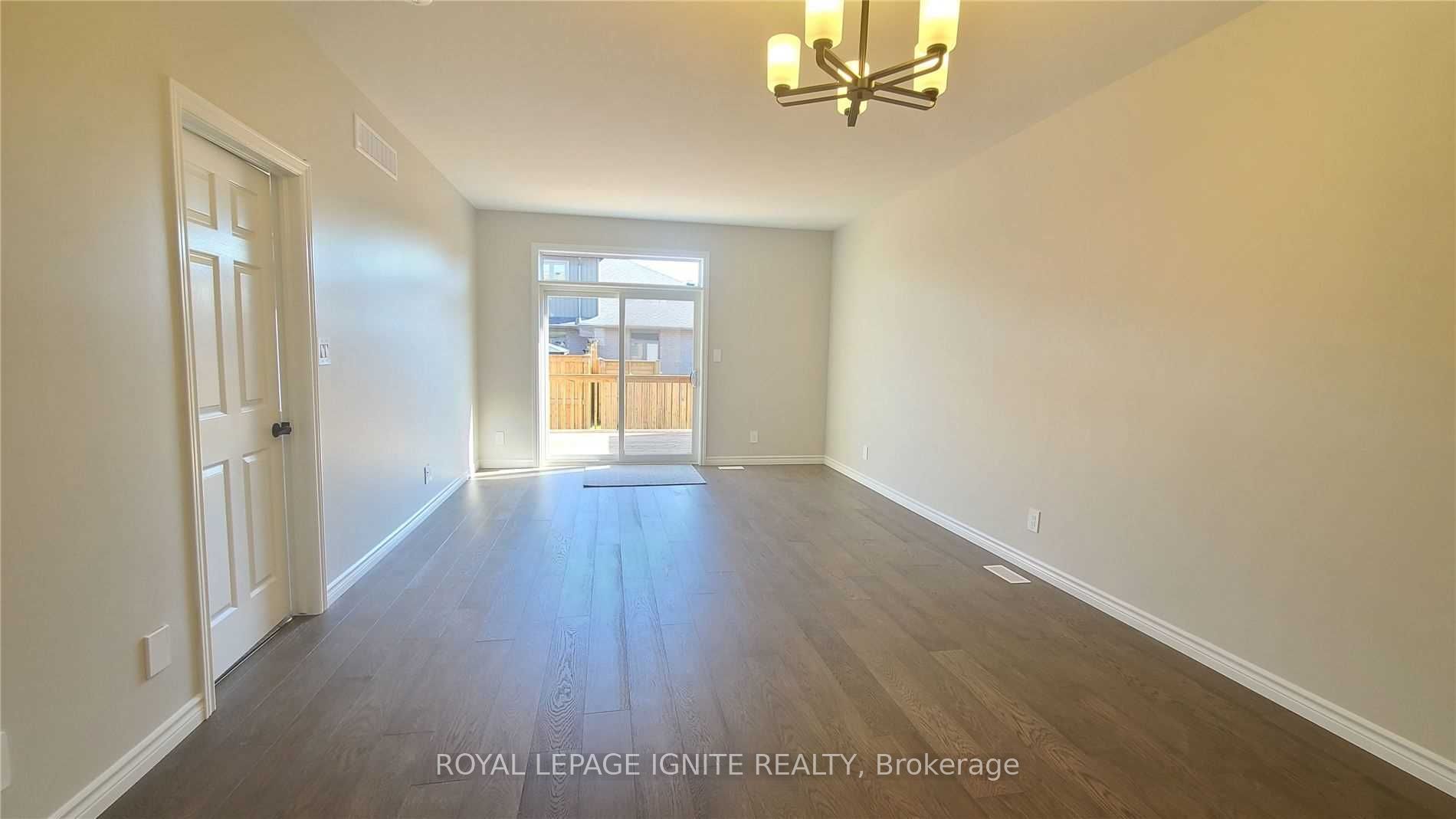 98 Athabaska Drive, Belleville, ON K8N 0T2 photo 5
