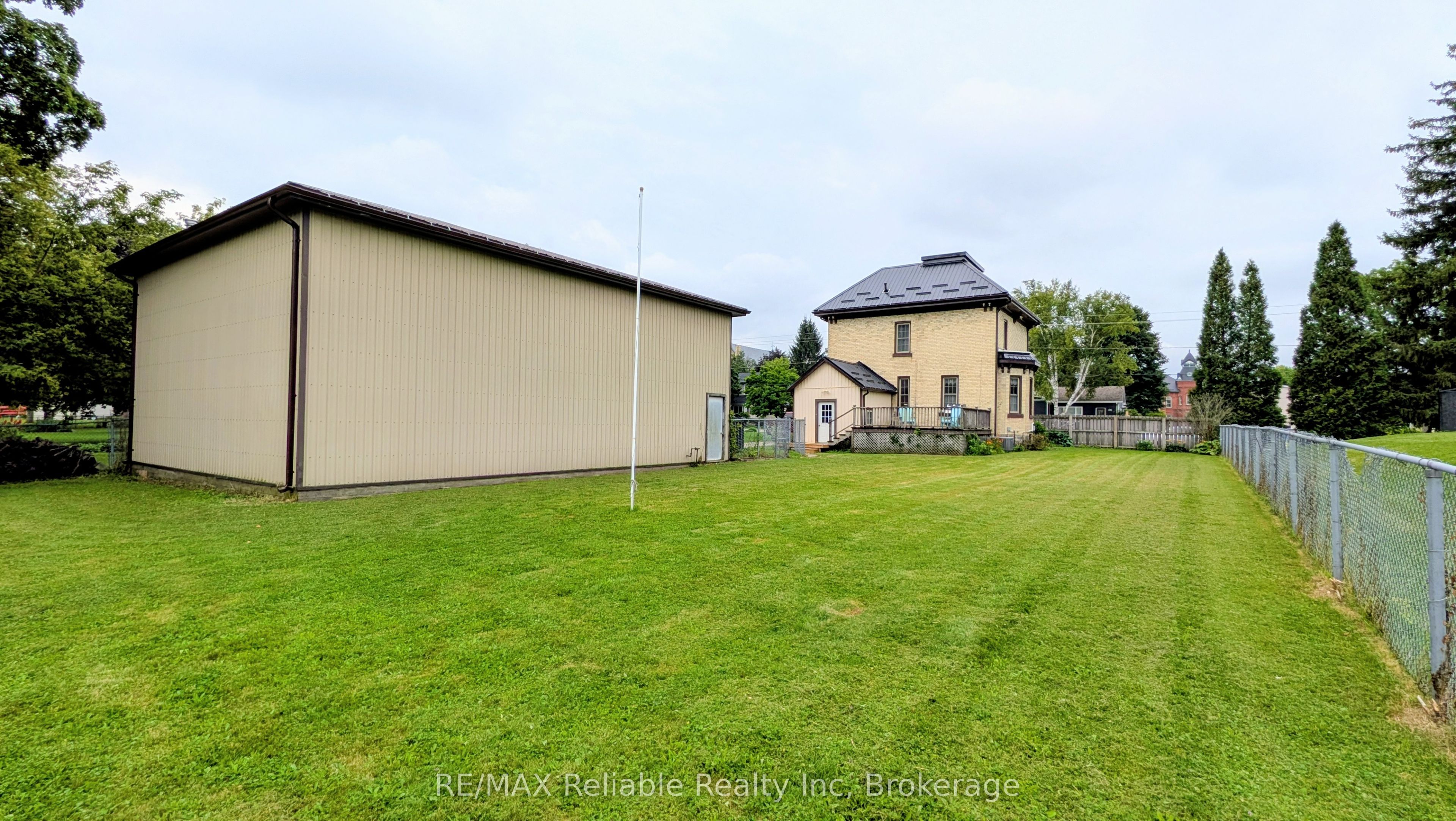 33 Princess Street E, Central Huron, ON N0M 1L0 photo 2