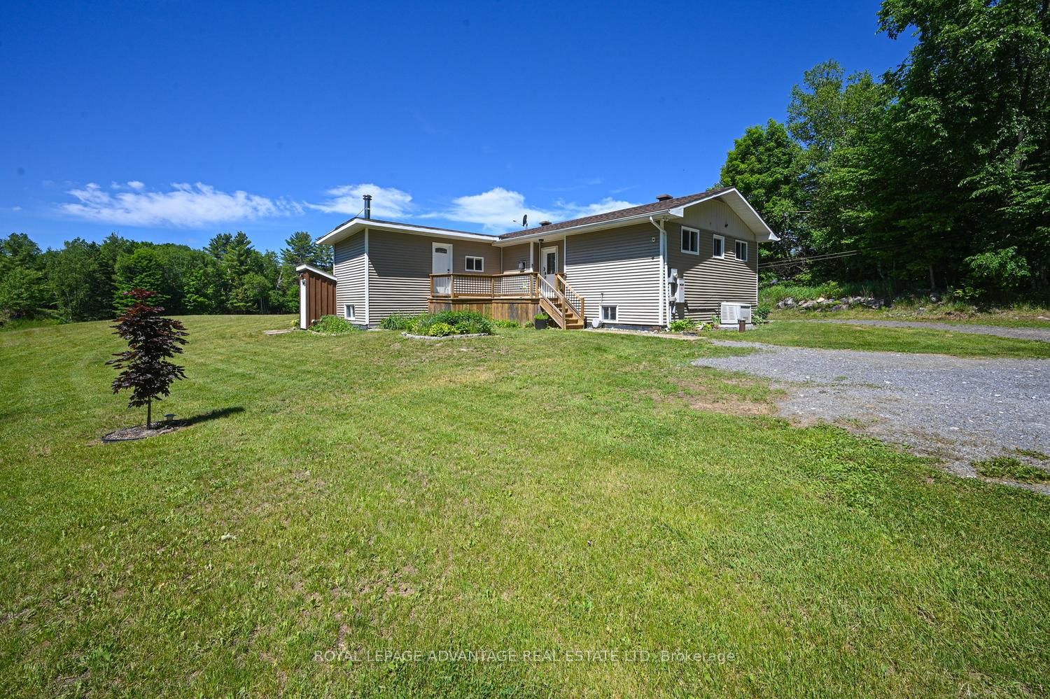 1218 Galbraith Road, Lanark Highlands, ON K0A 1P0 photo 2