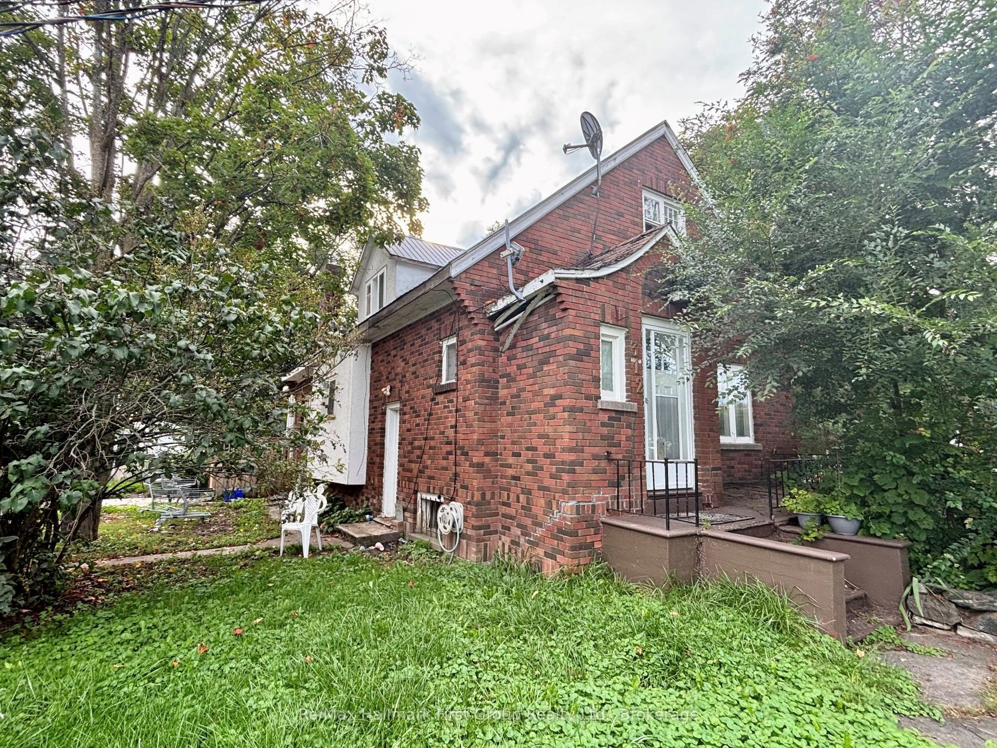 312 Colborne Street, Tweed, ON K0K 3J0 photo 2