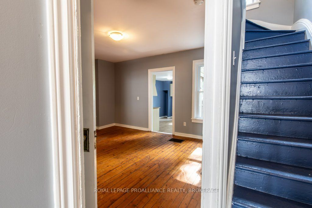 76-78 North Street N, Kingston, ON K7K 1J9 photo 3
