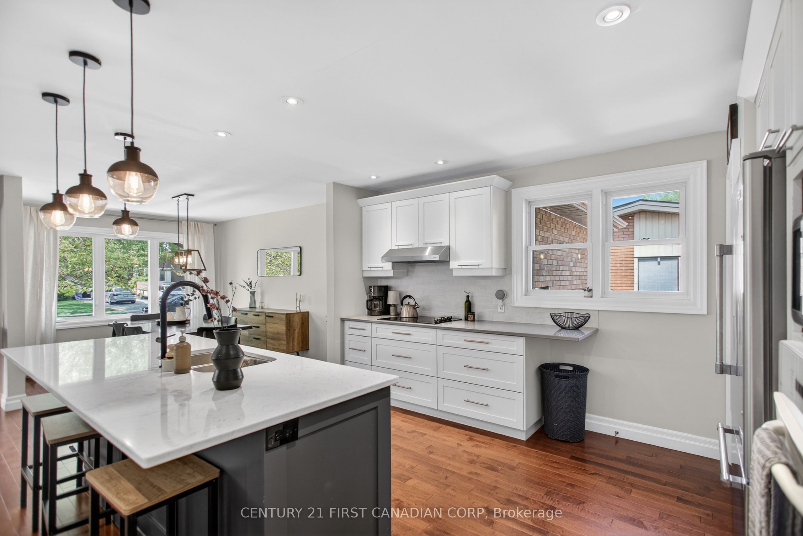 681 Brant Street, London East, ON N5Y 3M9 photo 5