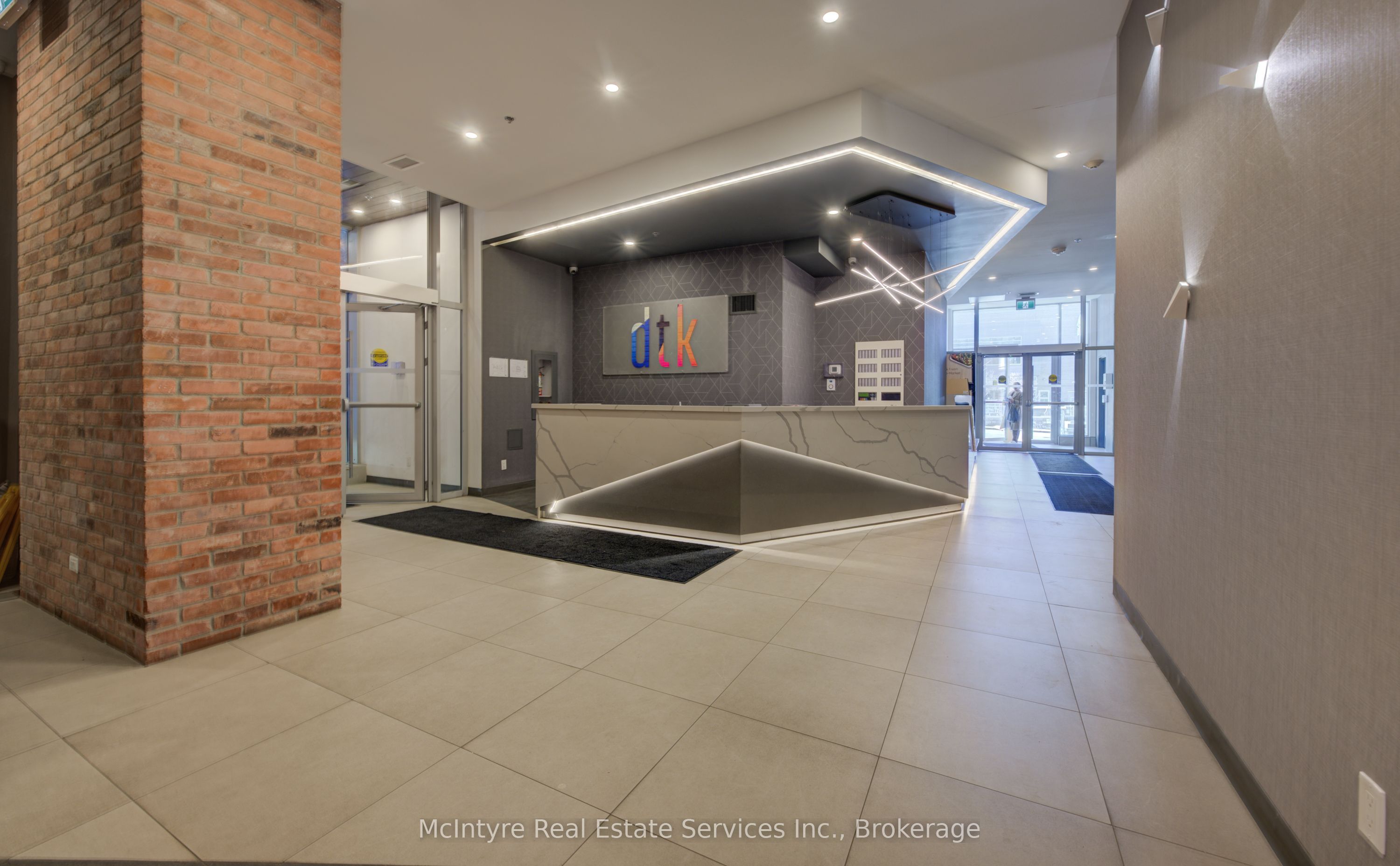 60 Frederick Street 2209, Kitchener, ON N2H 0C7 photo 2