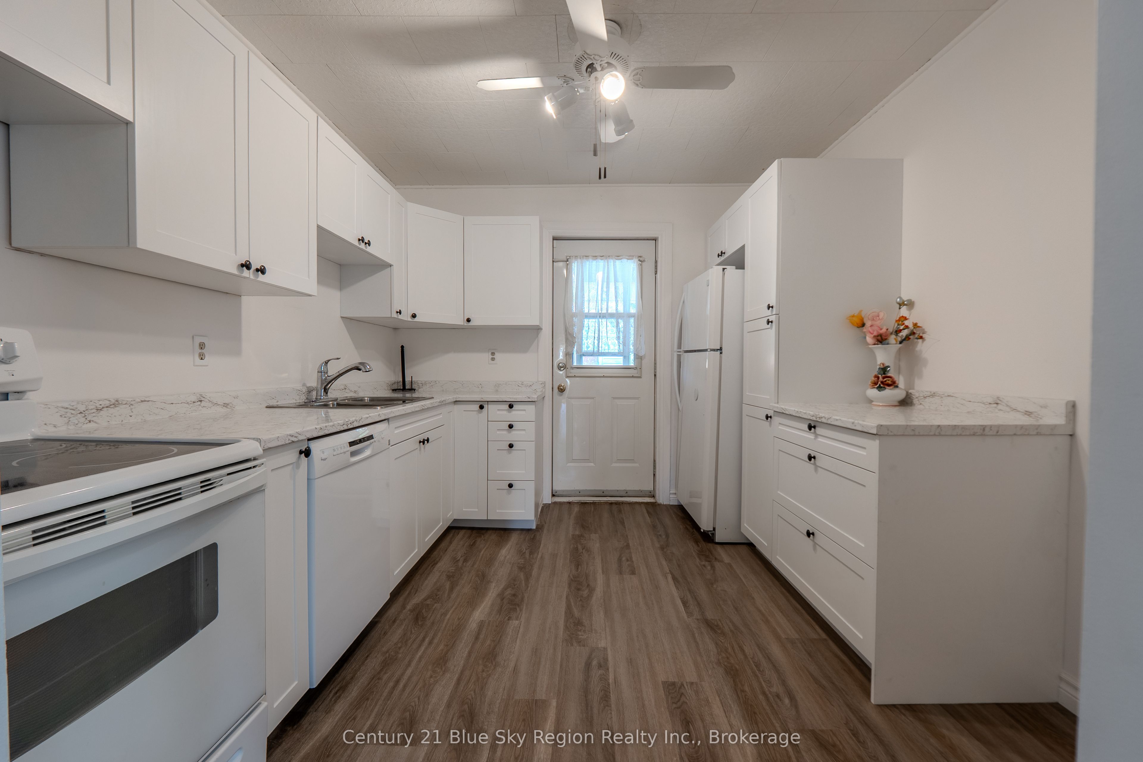 624 Mcintyre Street E, North Bay, ON P1B 1E5 photo 3