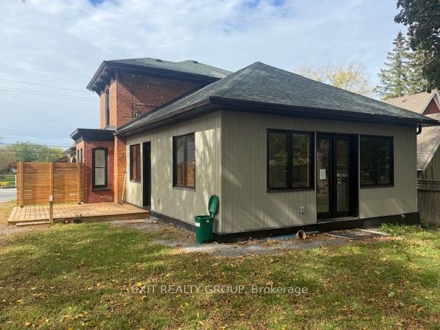 368 Picton Main Street, Prince Edward County, ON K0K 2T0 photo 4
