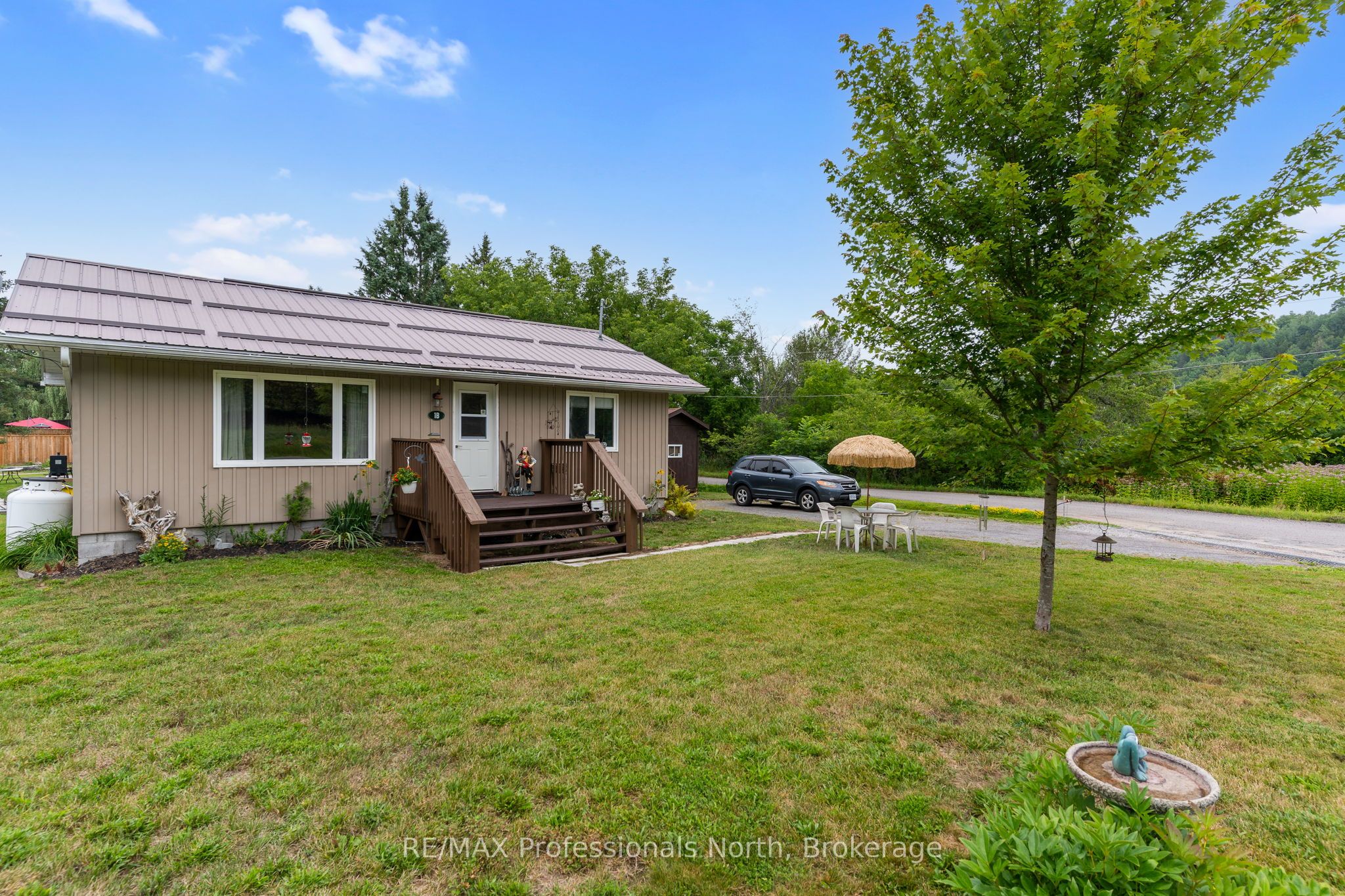 1B Lyons Street, Minden Hills, ON K0M 2K0 photo 3