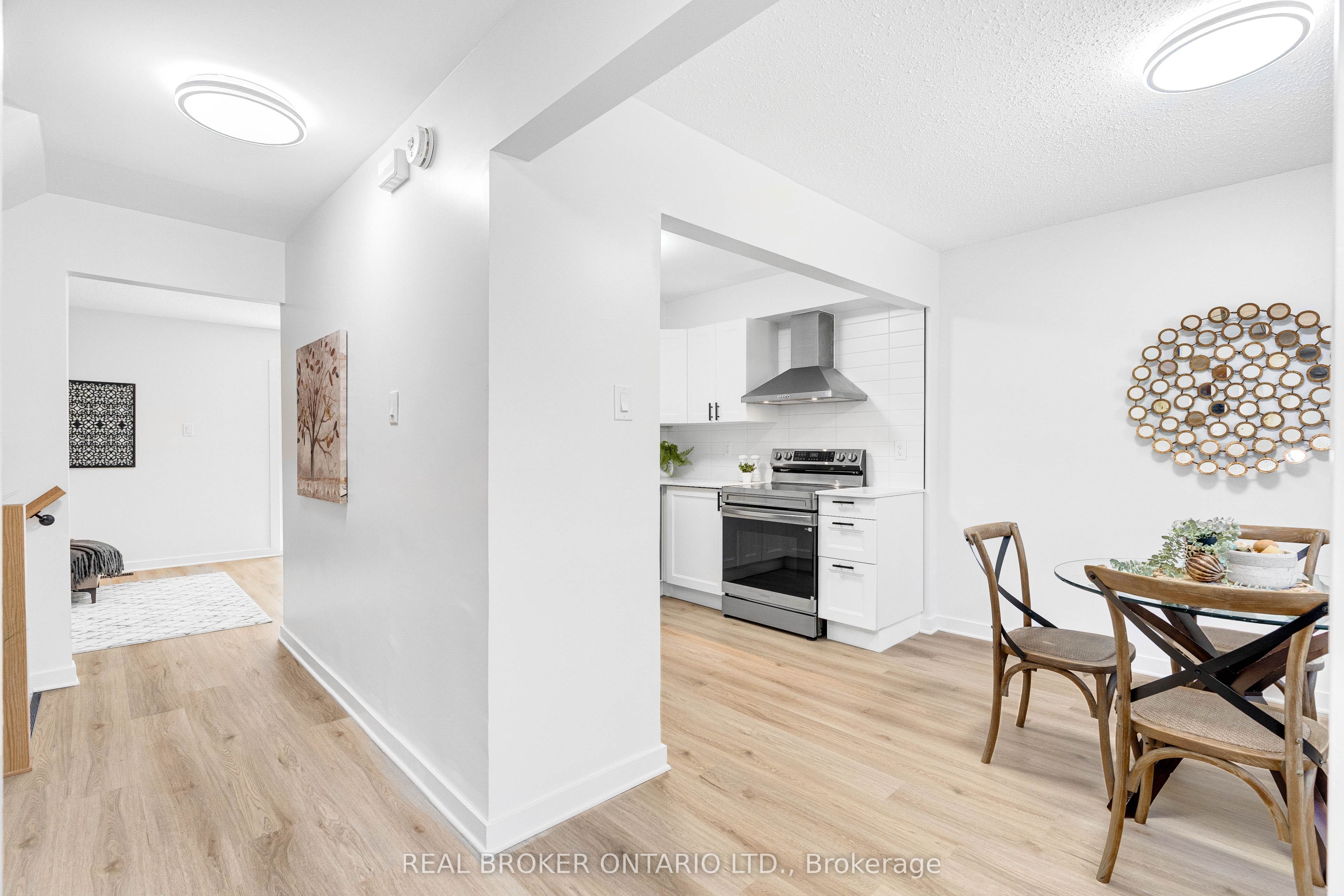 1449 Ridgebrook Drive 124, Cyrville - Carson Grove - Pineview, ON K1B 4T1 photo 3