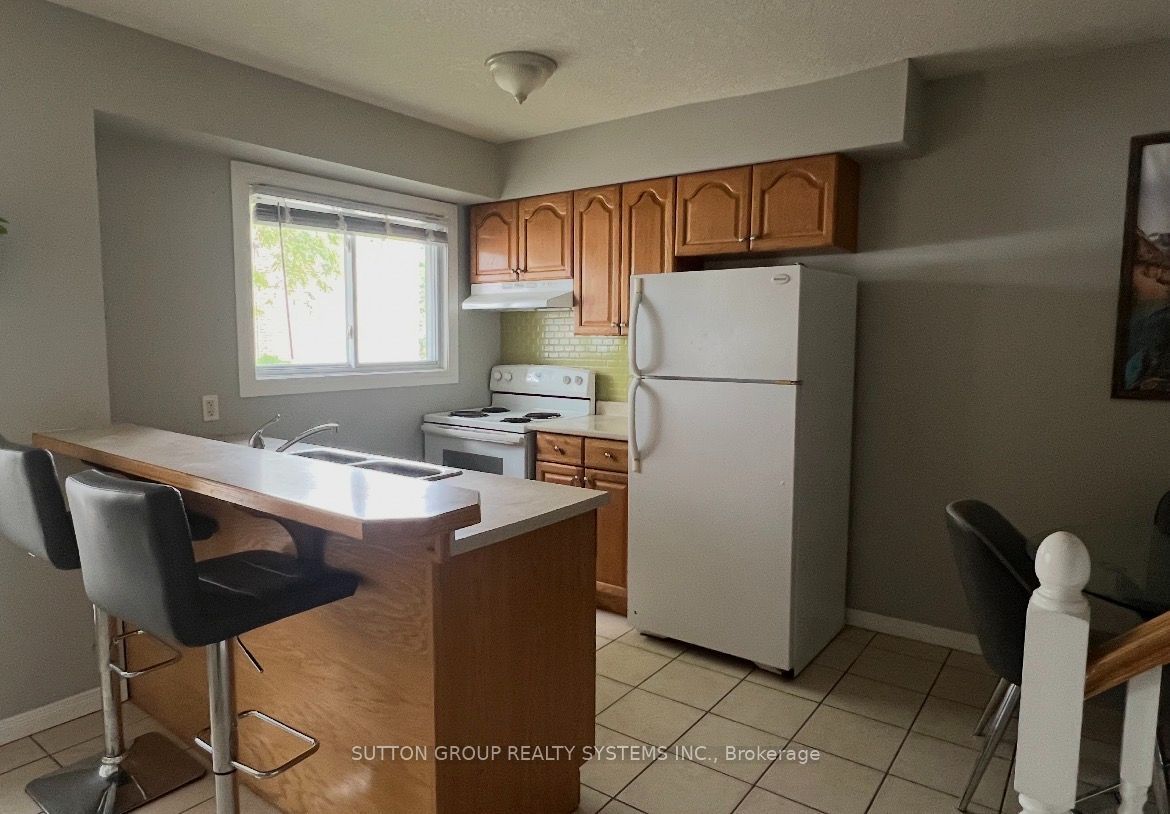 211 Veronica Drive 19, Kitchener, ON N2A 2R8 photo 5
