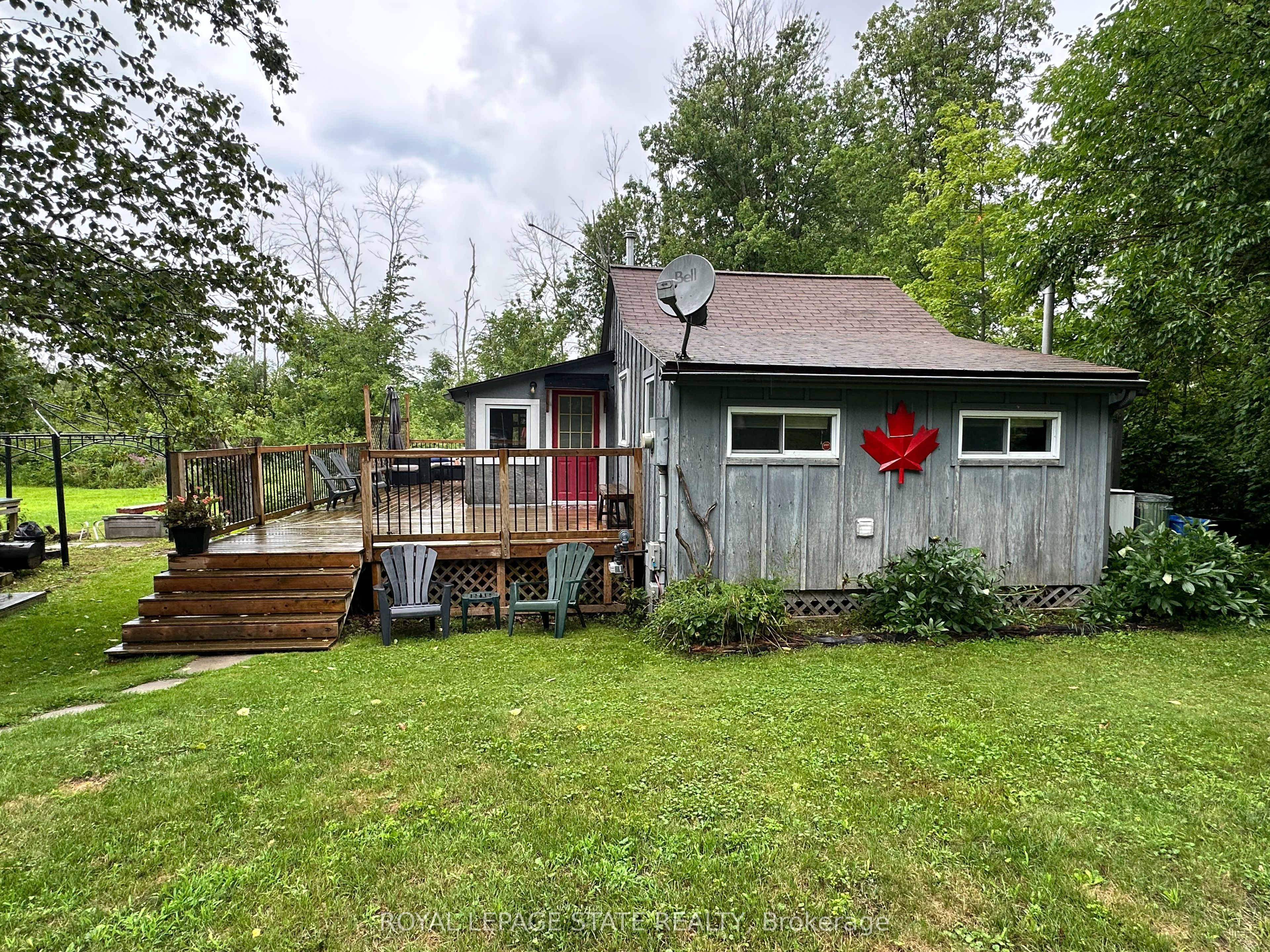 716 Sandy Bay Road, Haldimand, ON N1A 2W6 photo 2