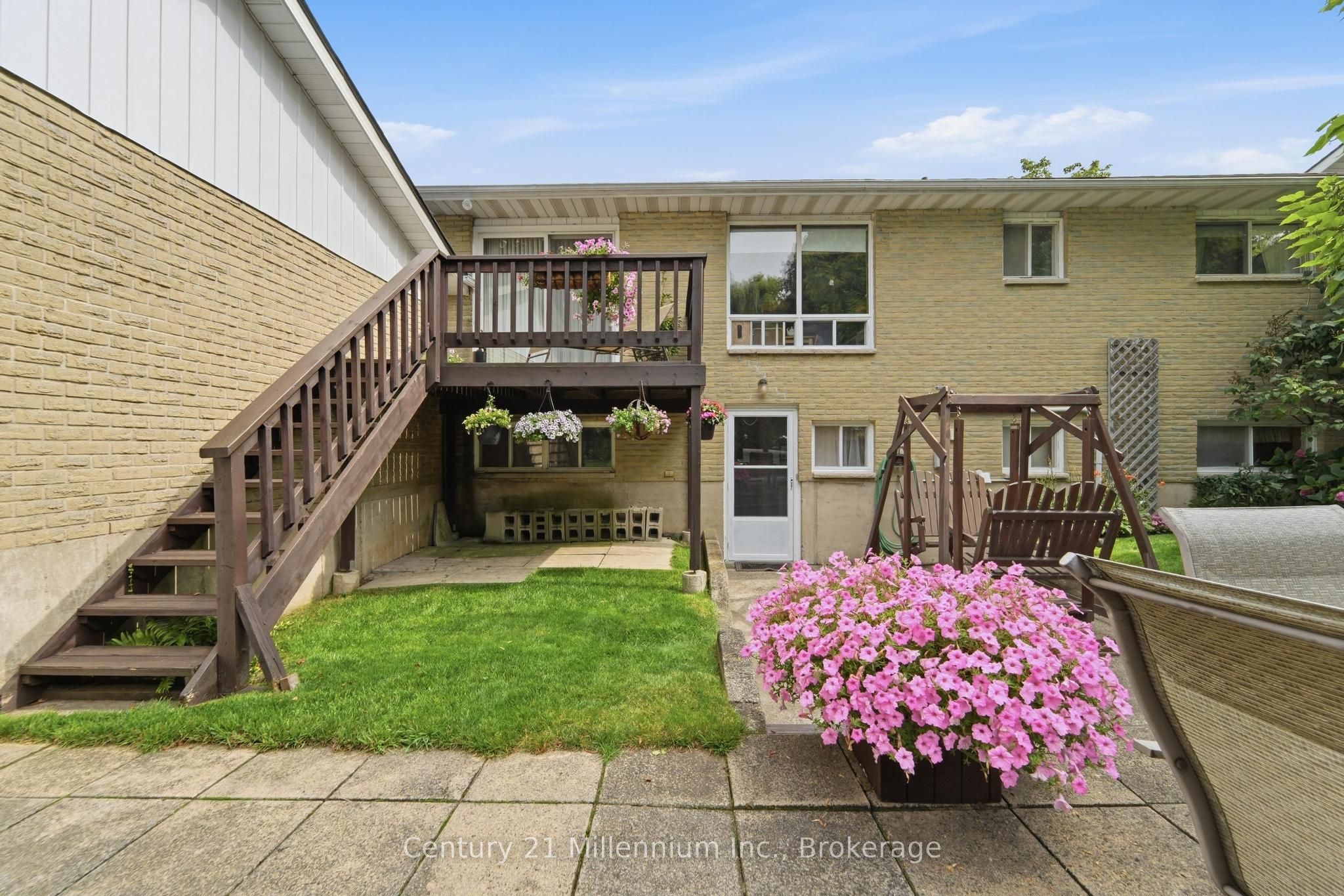266 Parker Street, Kincardine, ON N2Z 1G3 photo 3