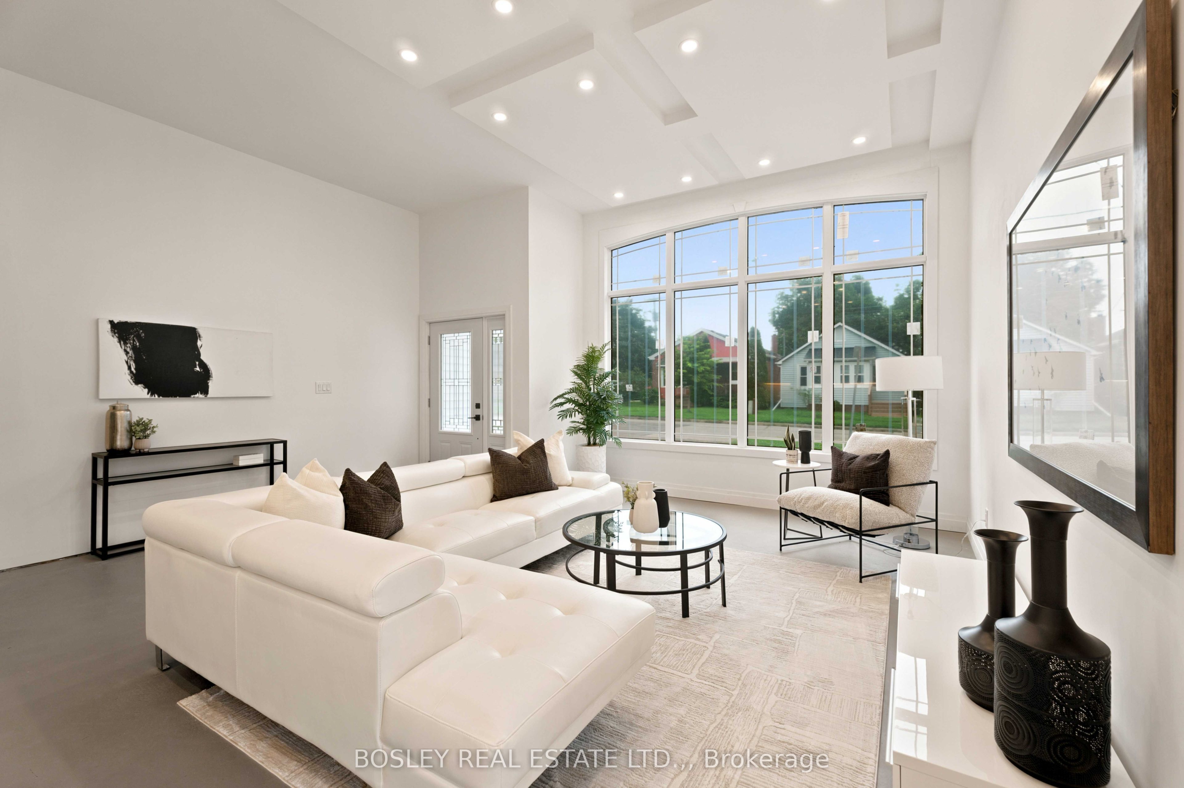 114 Chetwood Street, St. Catharines, ON L2S 2A8 photo 3