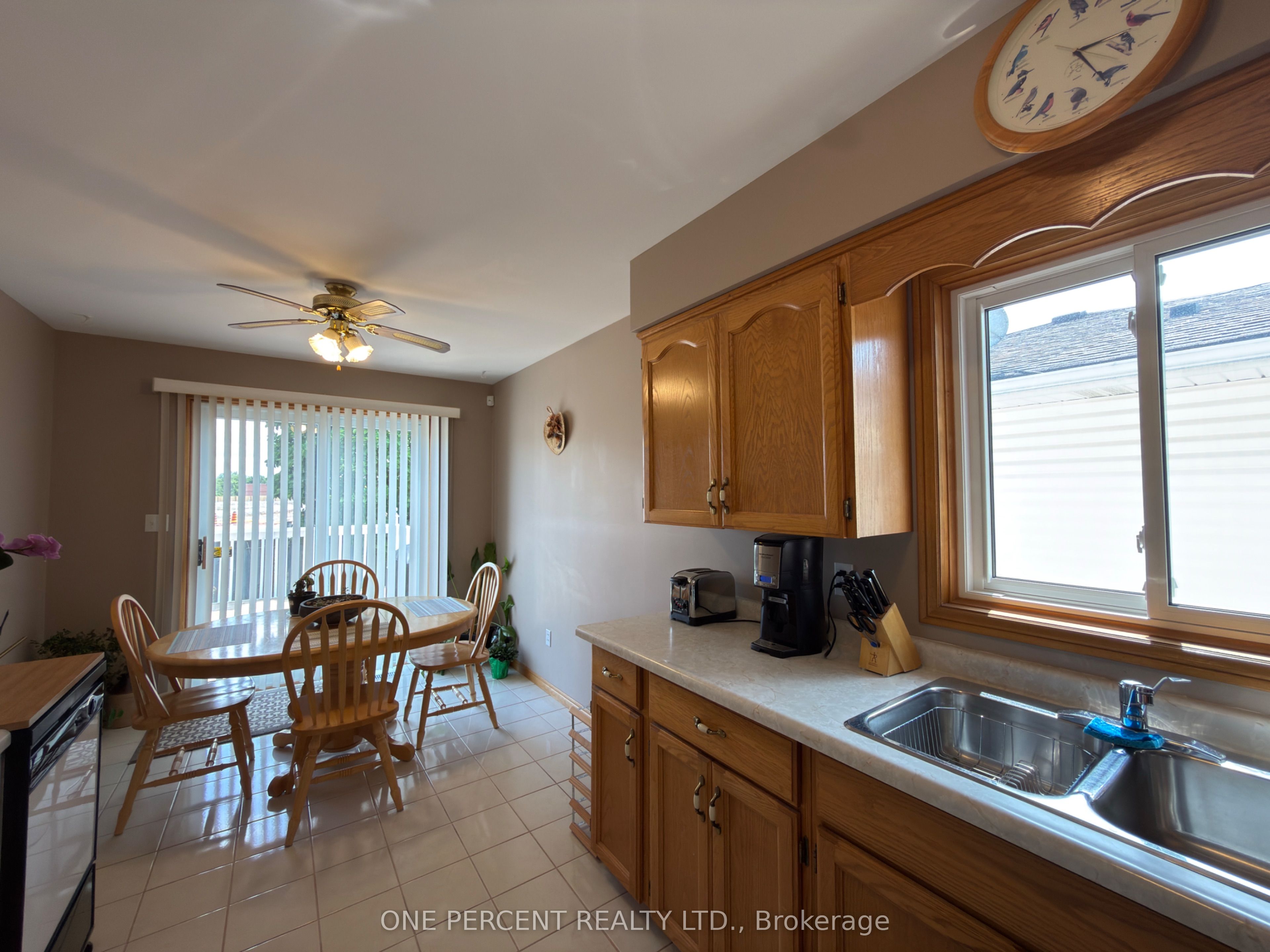 7476 Monastery Drive, Niagara Falls, ON L2H 3A7 photo 2