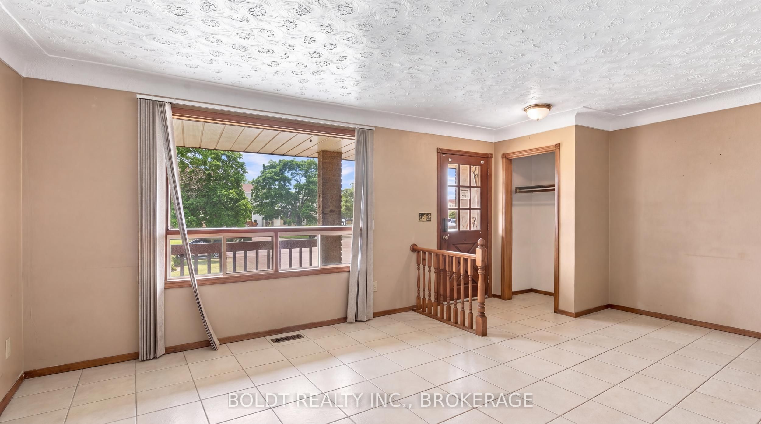 44 Culligan Crescent, Thorold, ON L2V 4P1 photo 4