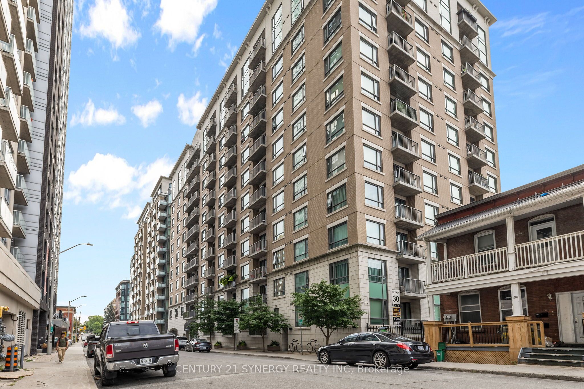 200 Besserer Street 501, Lower Town - Sandy Hill, ON K1N 0A7 photo 2