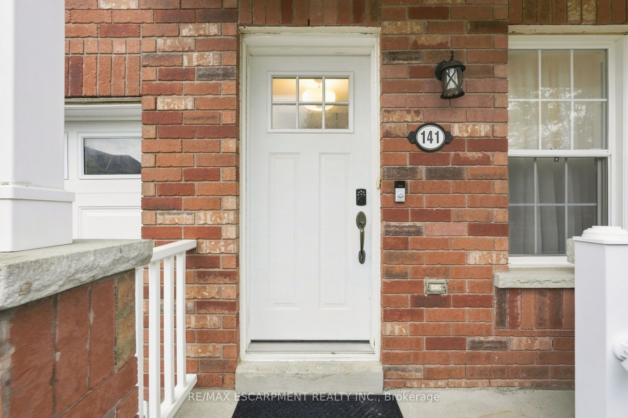 141 Cleghorn Drive, Hamilton, ON L0R 1C0 photo 3
