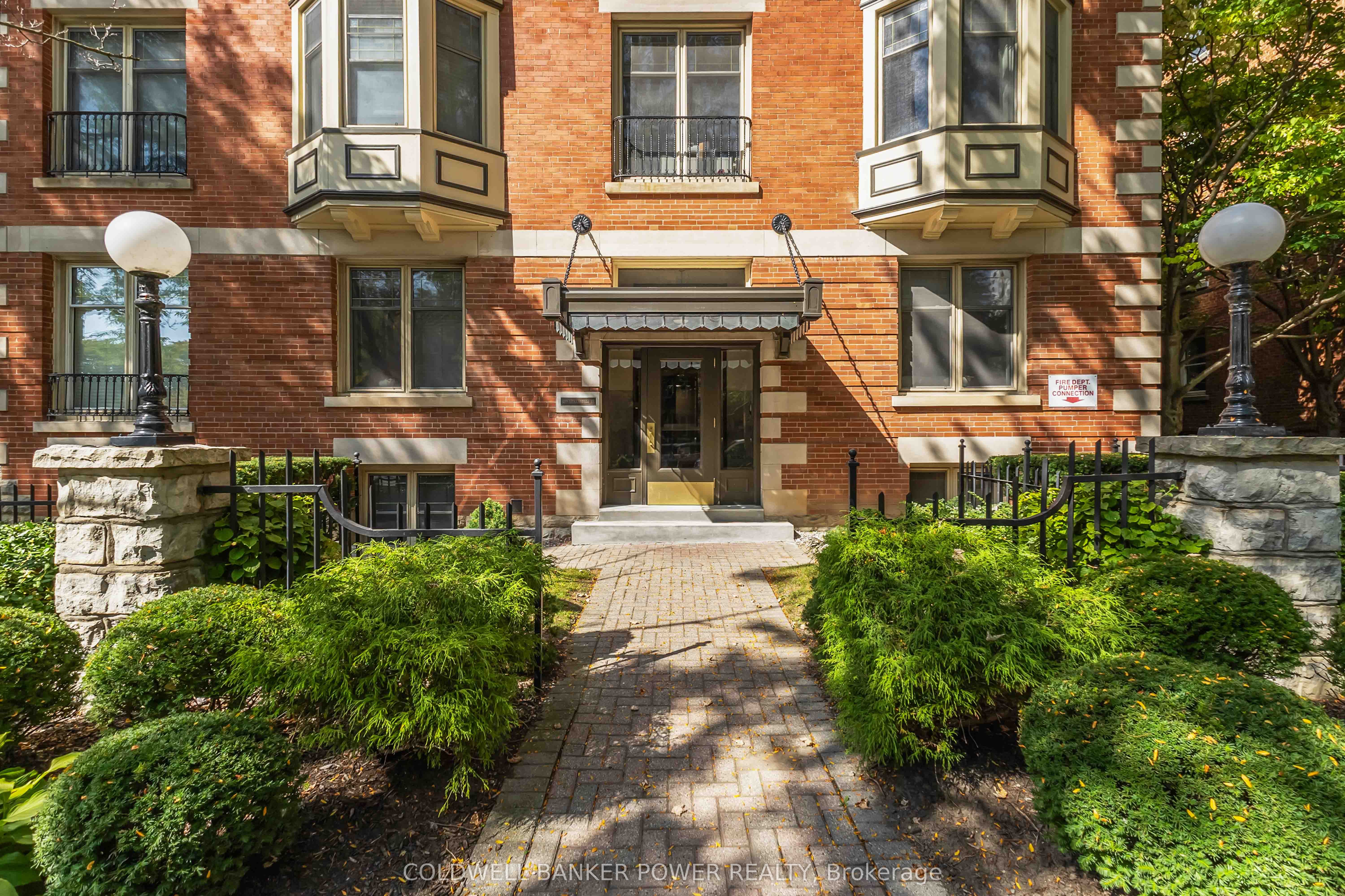 460 Wellington Street 308, London East, ON N6A 3P8