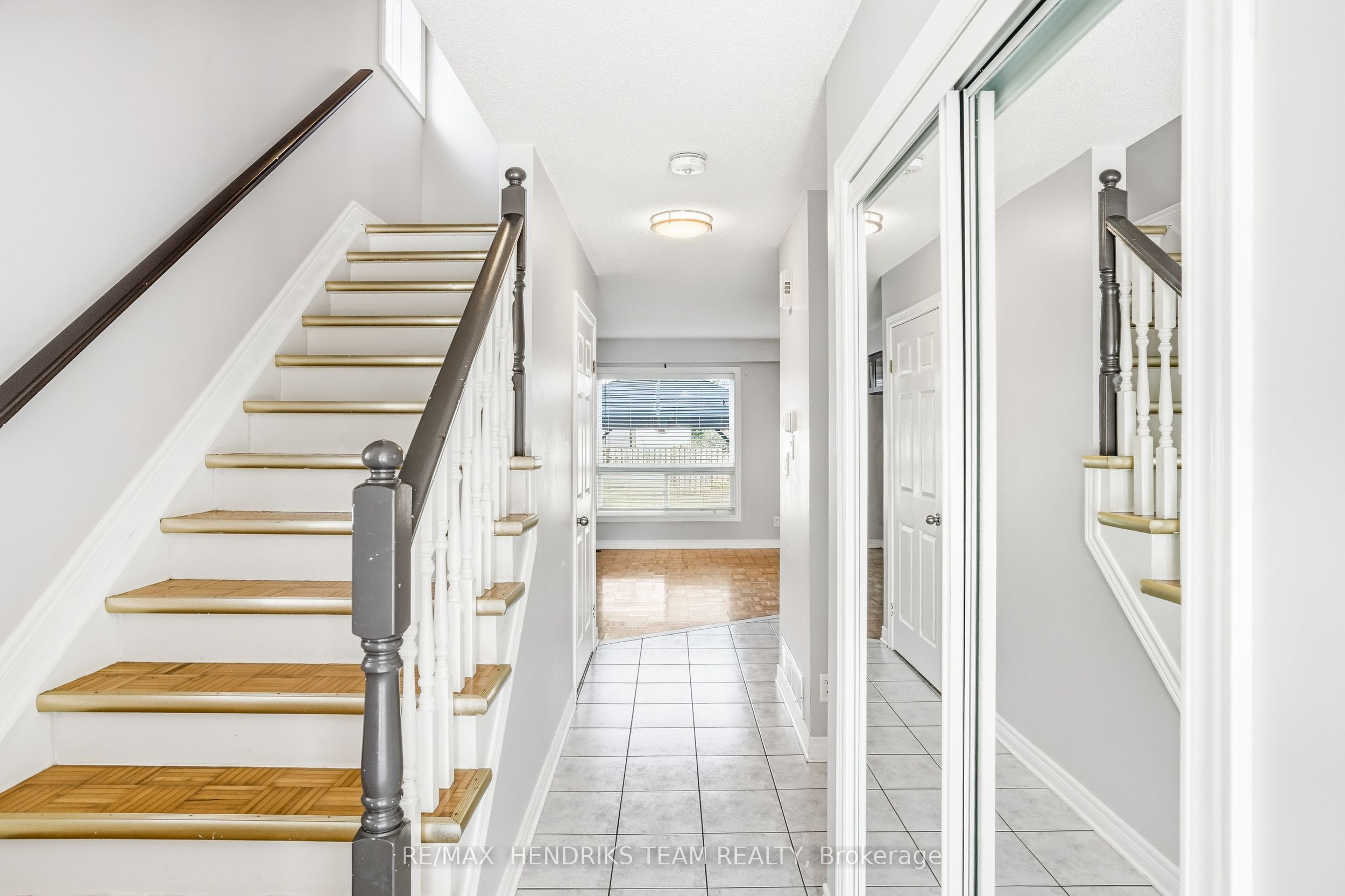 19 Mcbride Drive, St. Catharines, ON L2S 3Y4 photo 4