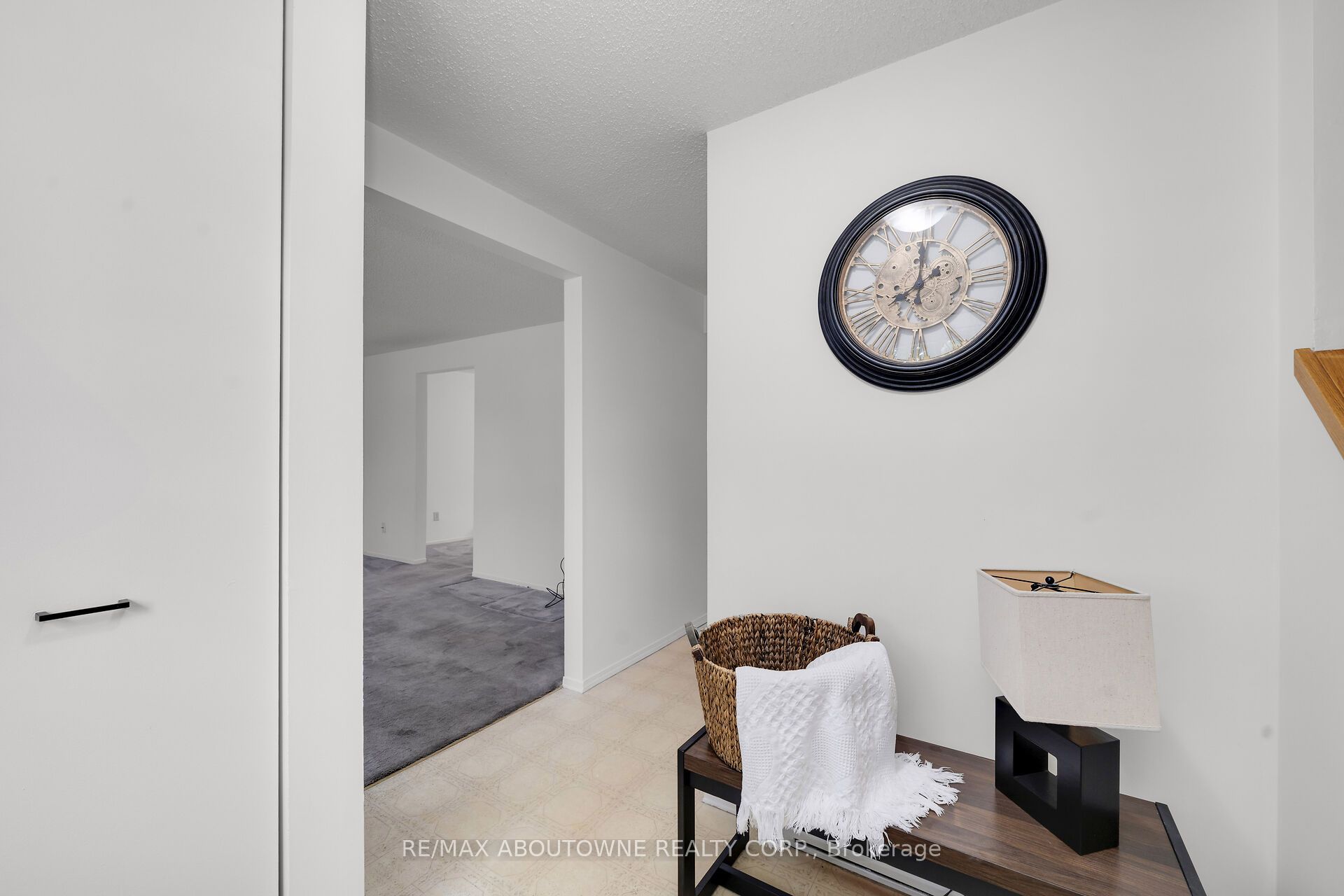 678 S Edinburgh Road S, Guelph, ON N1G 4H8 photo 4
